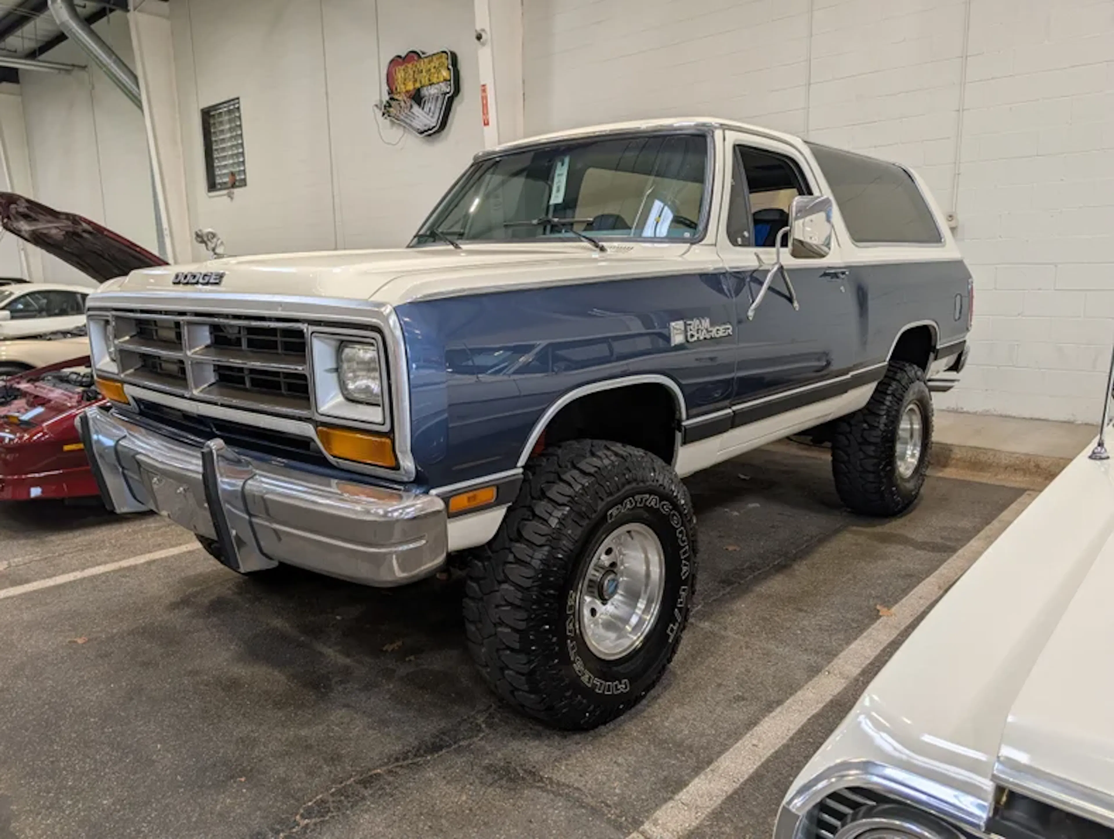 1987 Dodge Ramcharger 2026-04-10