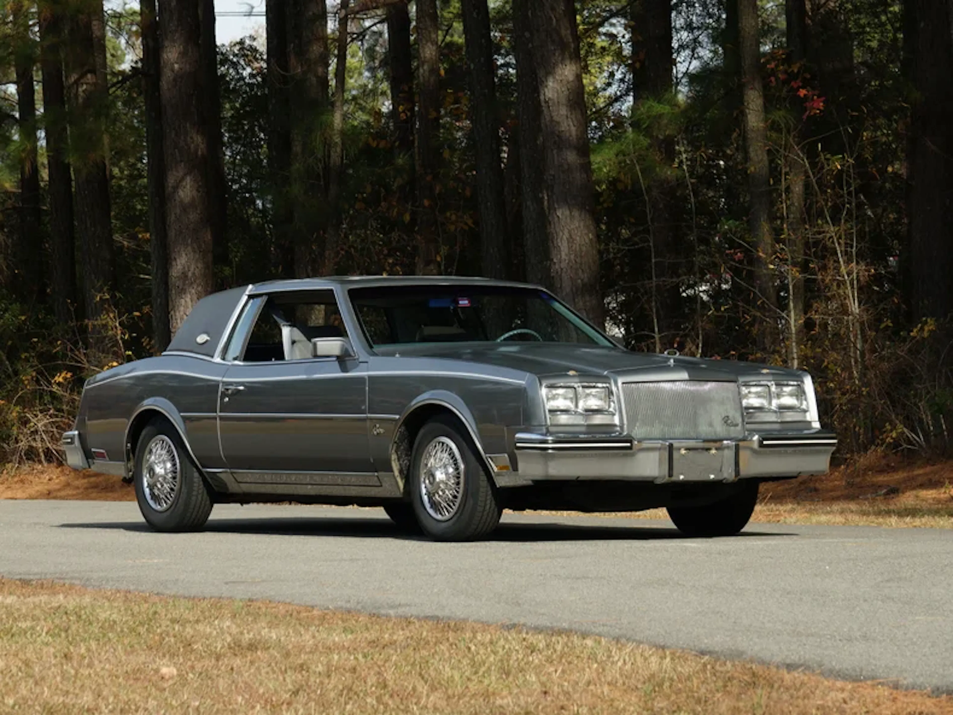 1985 Buick Riviera 2026-04-09