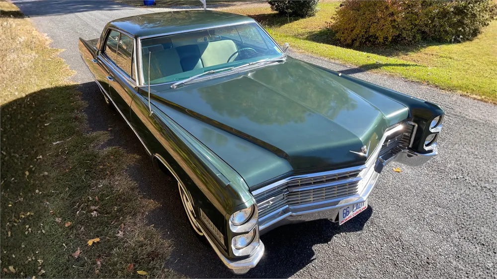 1968 Cadillac Deville - Voitures Americaines par Sylc 1968 Cadillac Deville - Voitures Americaines par Sylc