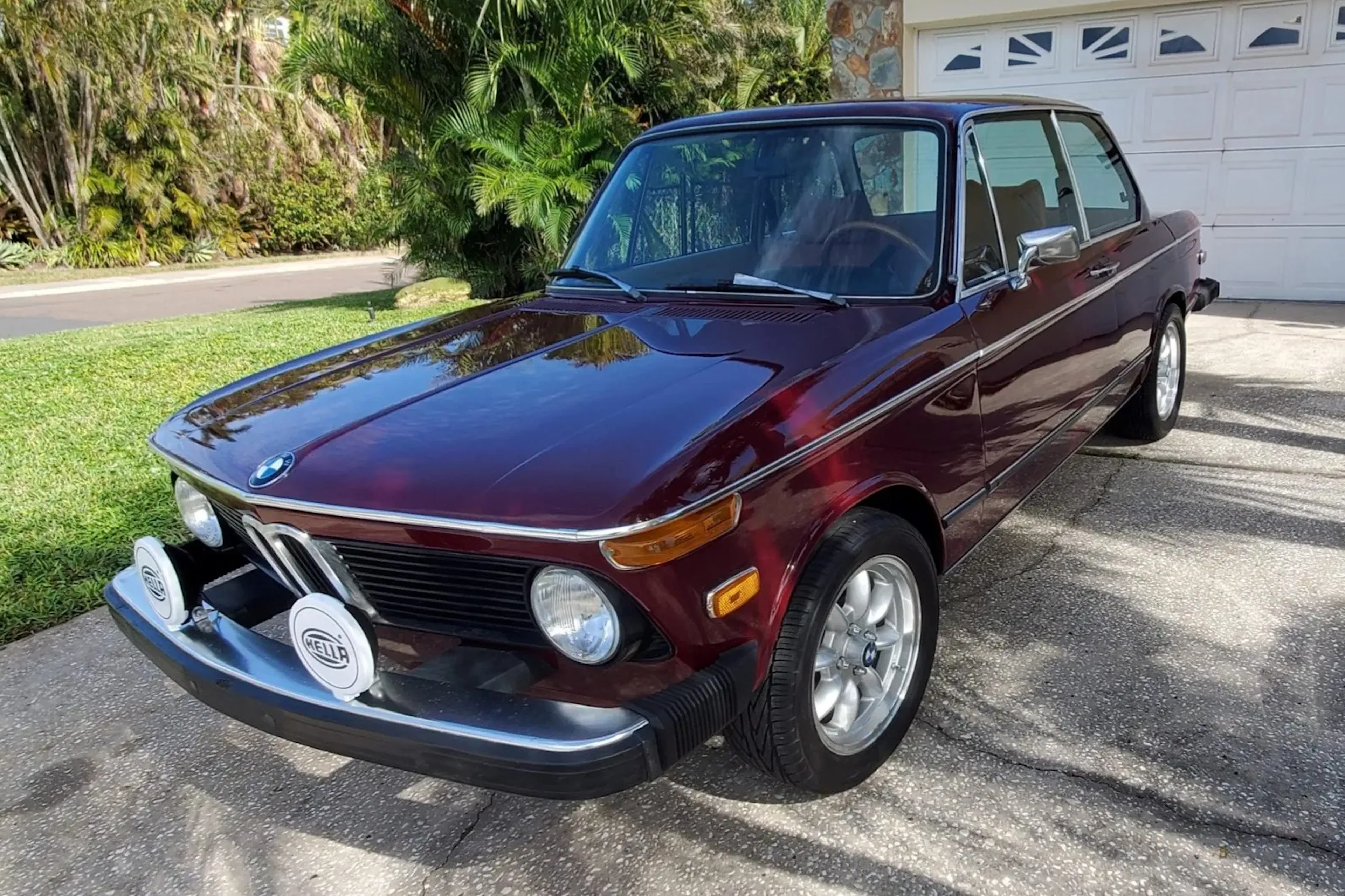 1976 BMW 2002 VIN 2741709 | Hagerty Valuation Tool®
