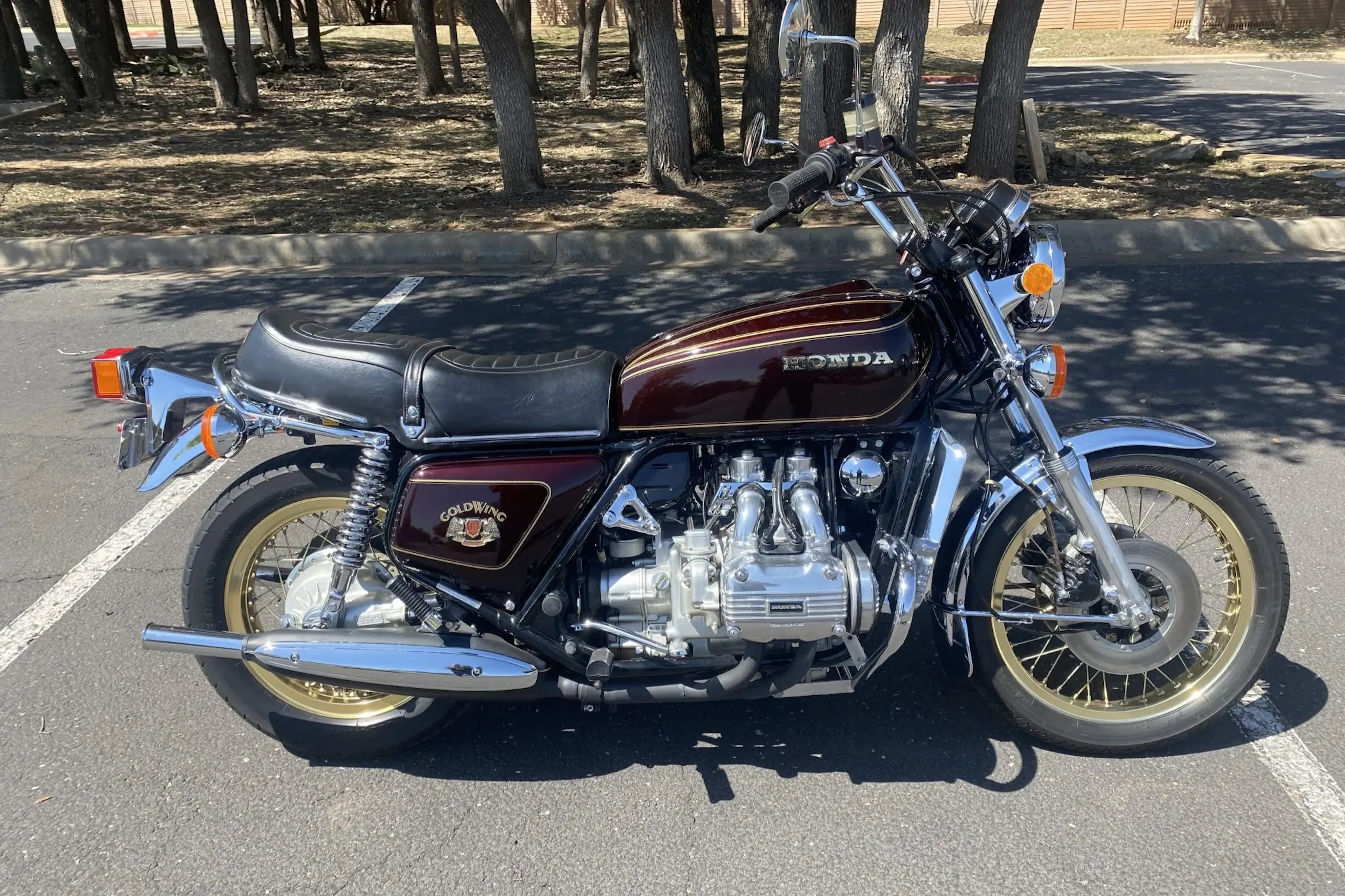 Vector Gl1000 1976 Honda GL1000 Gold Wing VIN GL12035273 | Hagerty Valuation Tools®