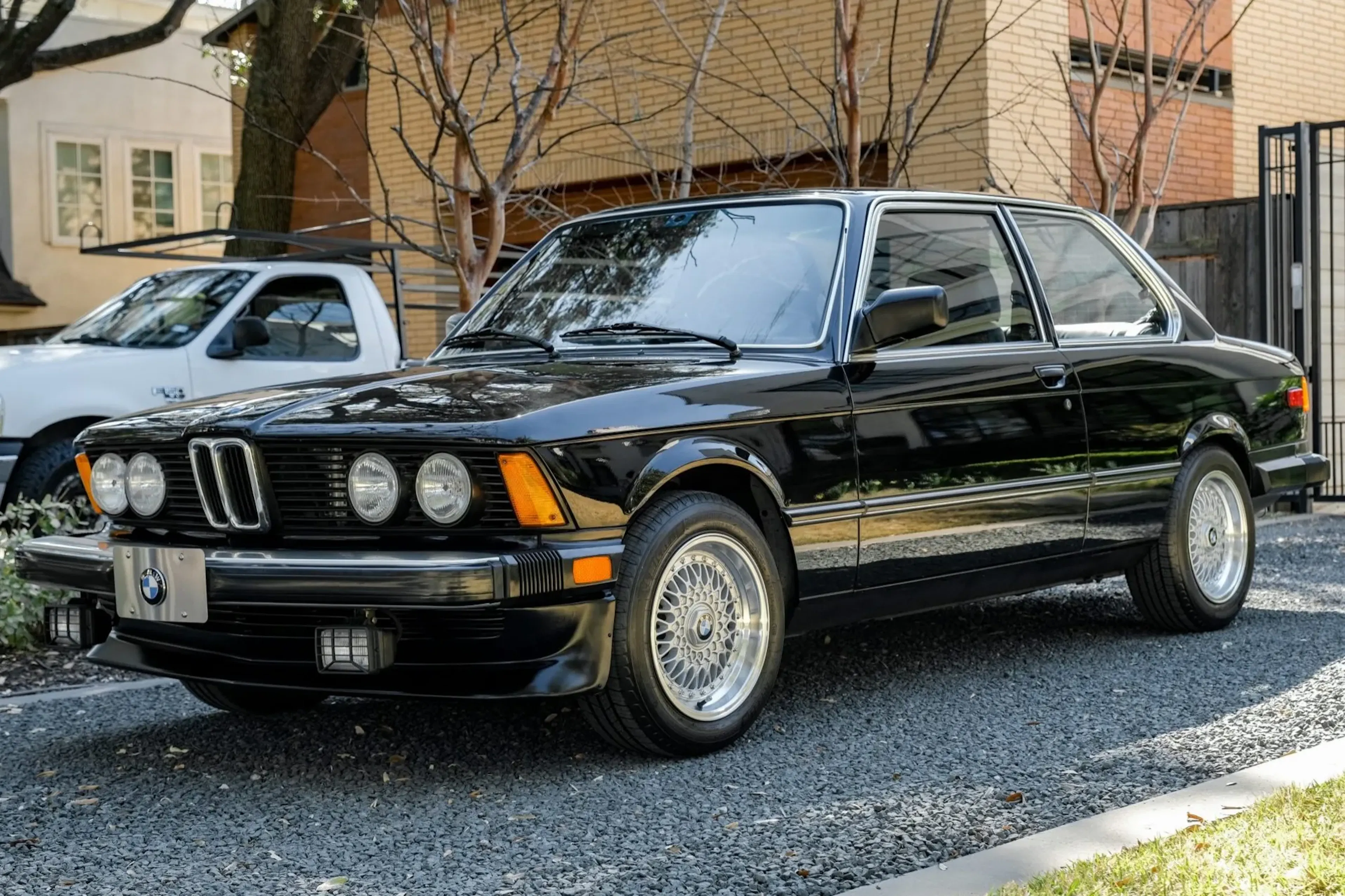 1983 BMW 320i 2026-04-05