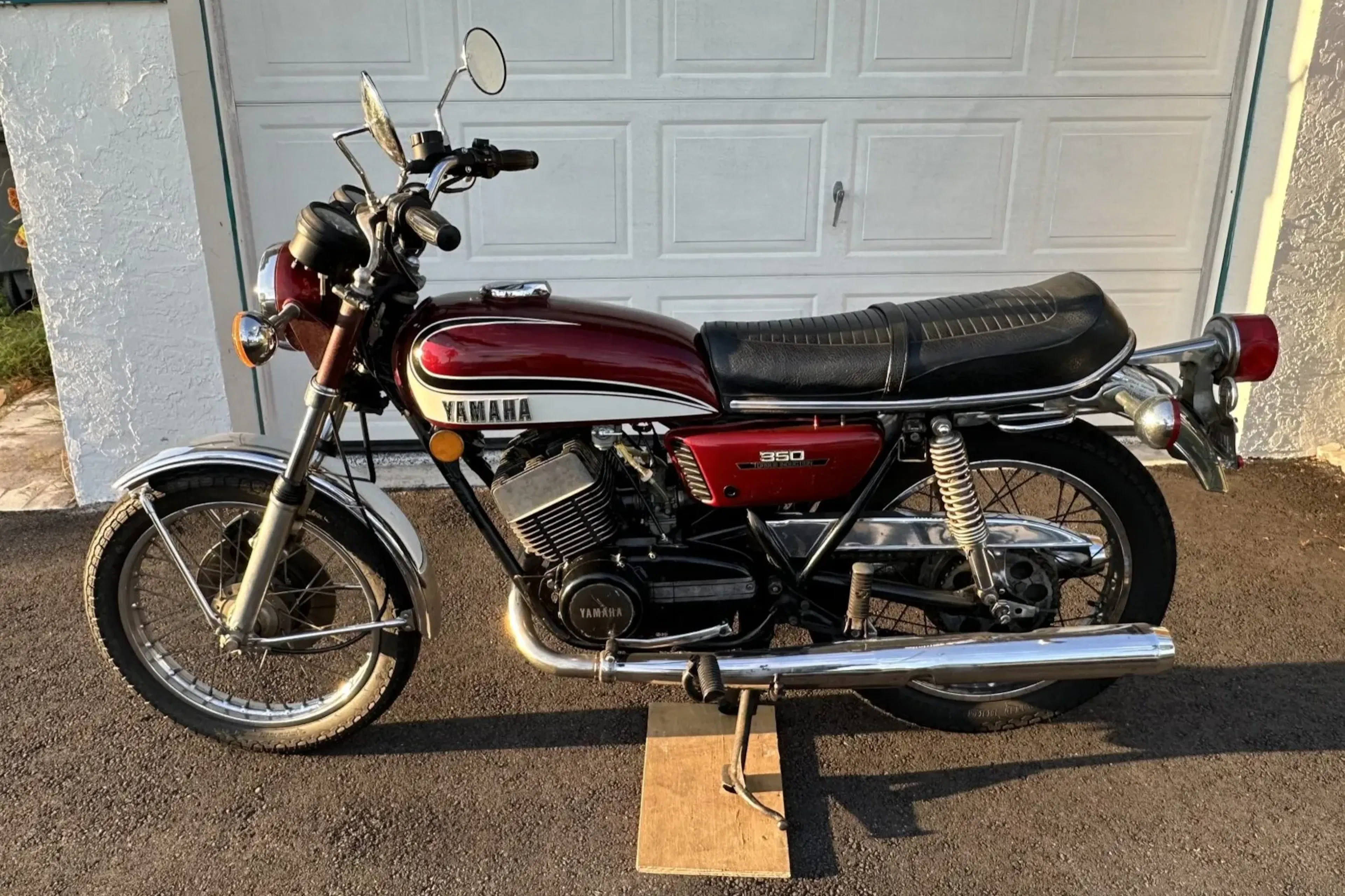 1973 Yamaha RD350 VIN 351109352 | Hagerty Valuation Tools®