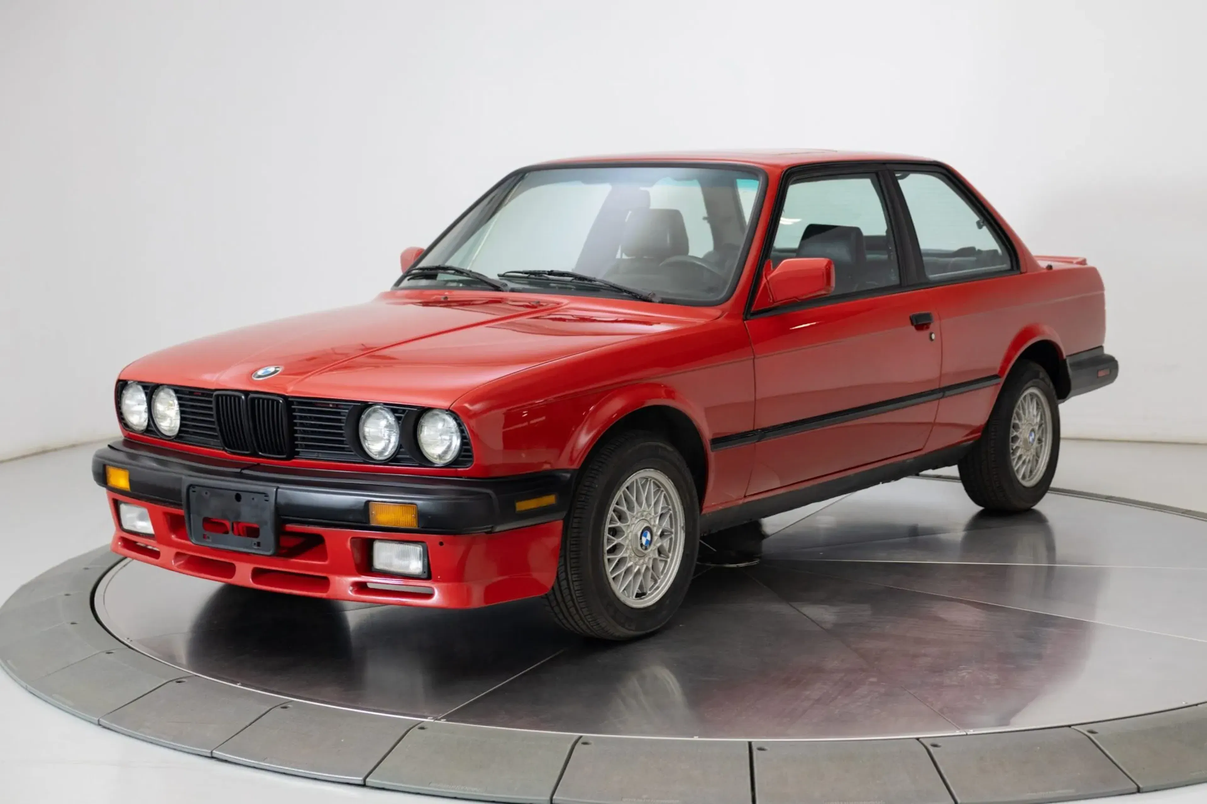 1987 BMW 325is 2026-04-25