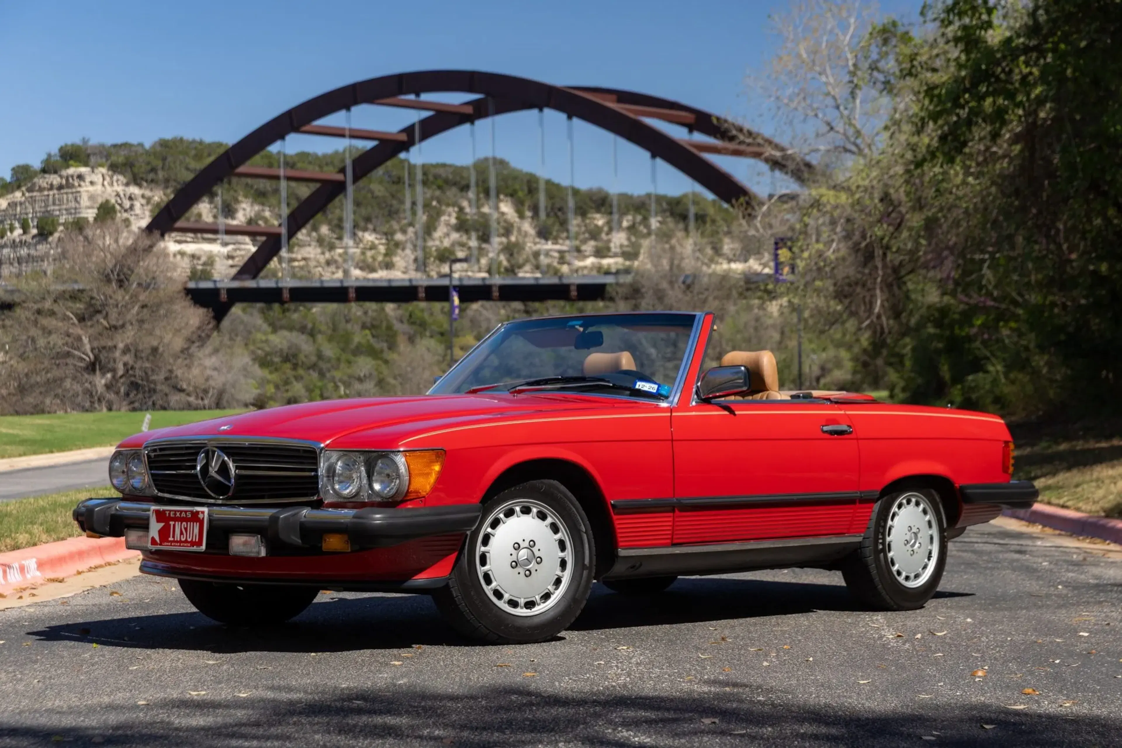 1986 Mercedes-Benz 560SL 2026-04-26