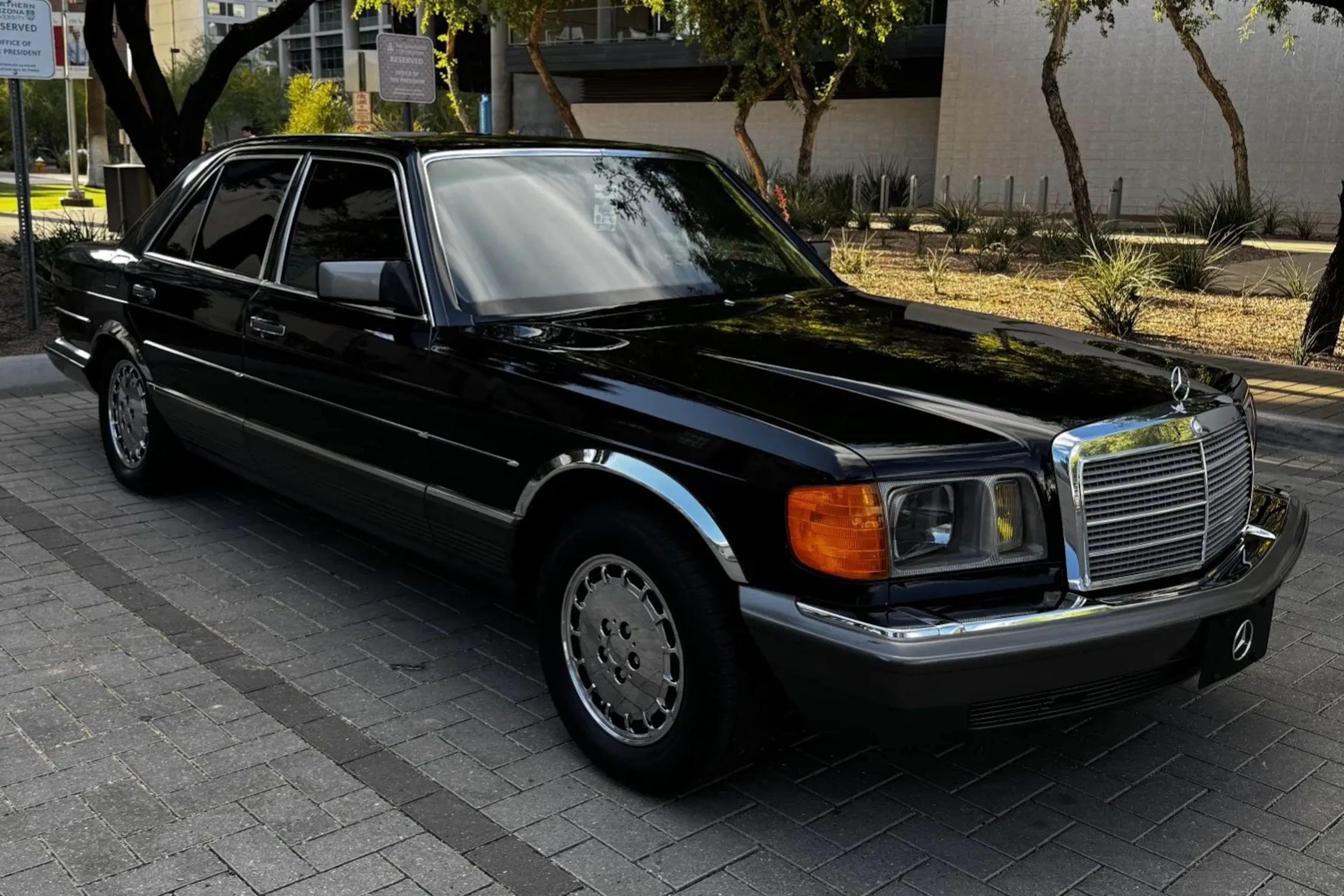 1985 Mercedes-Benz 380SE 2026-04-28