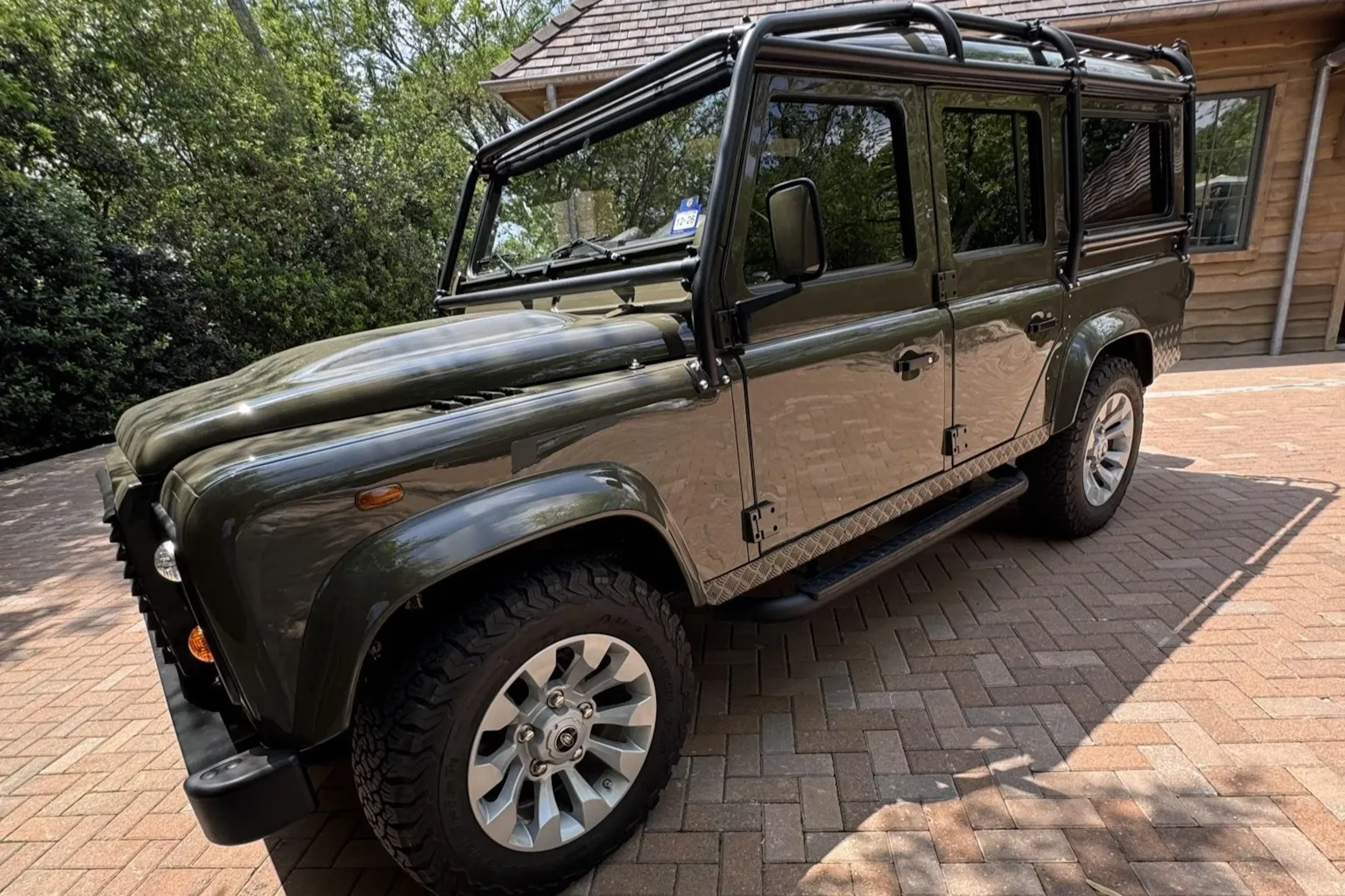 1995 Land Rover Defender 110 2026-04-29