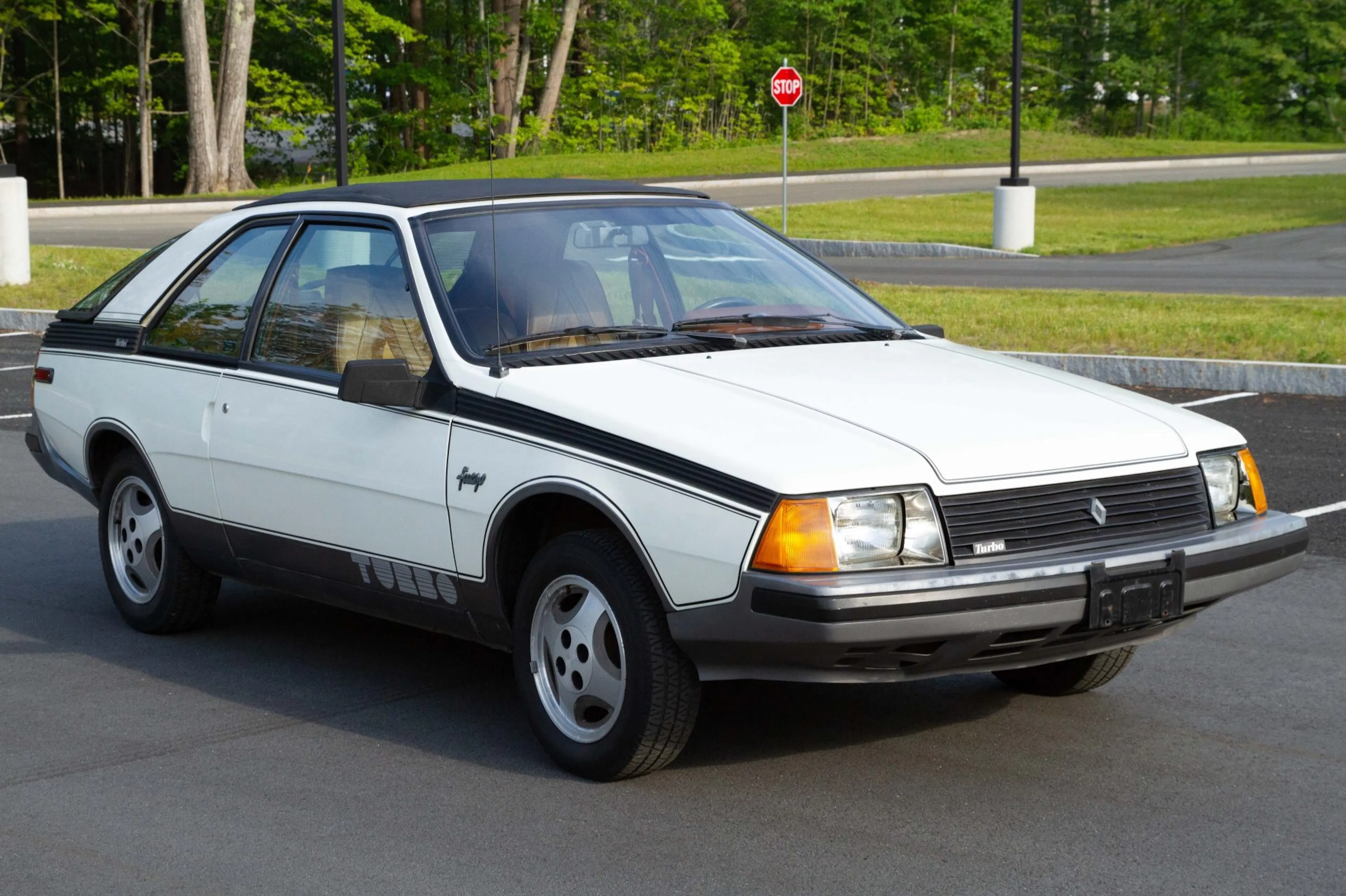 1982 Renault Fuego 2023-08-02