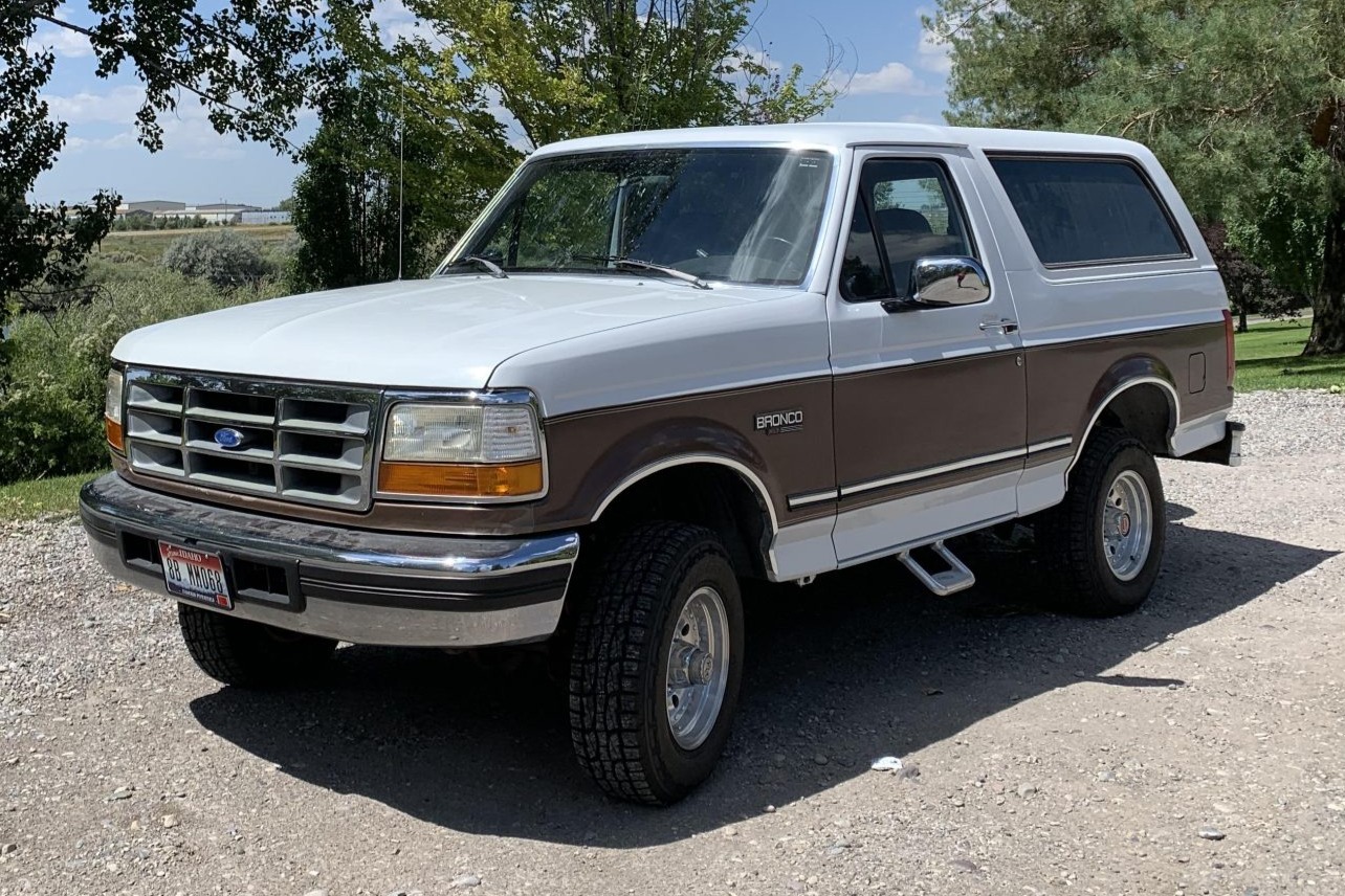 1993 Ford Bronco XLT VIN 1FMEU15H3PLA59837 | Hagerty Valuation Tools