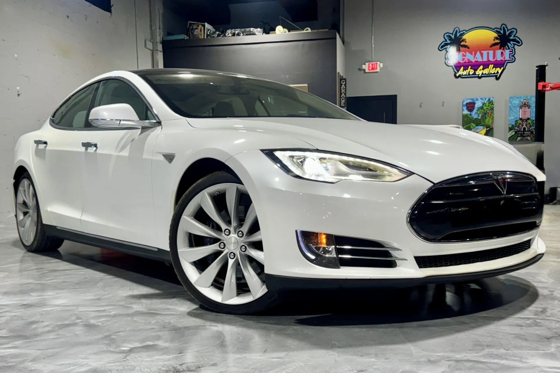 2012 Tesla Model S VIN 5YJSA1DP8CFS00083 | Hagerty Valuation Tools