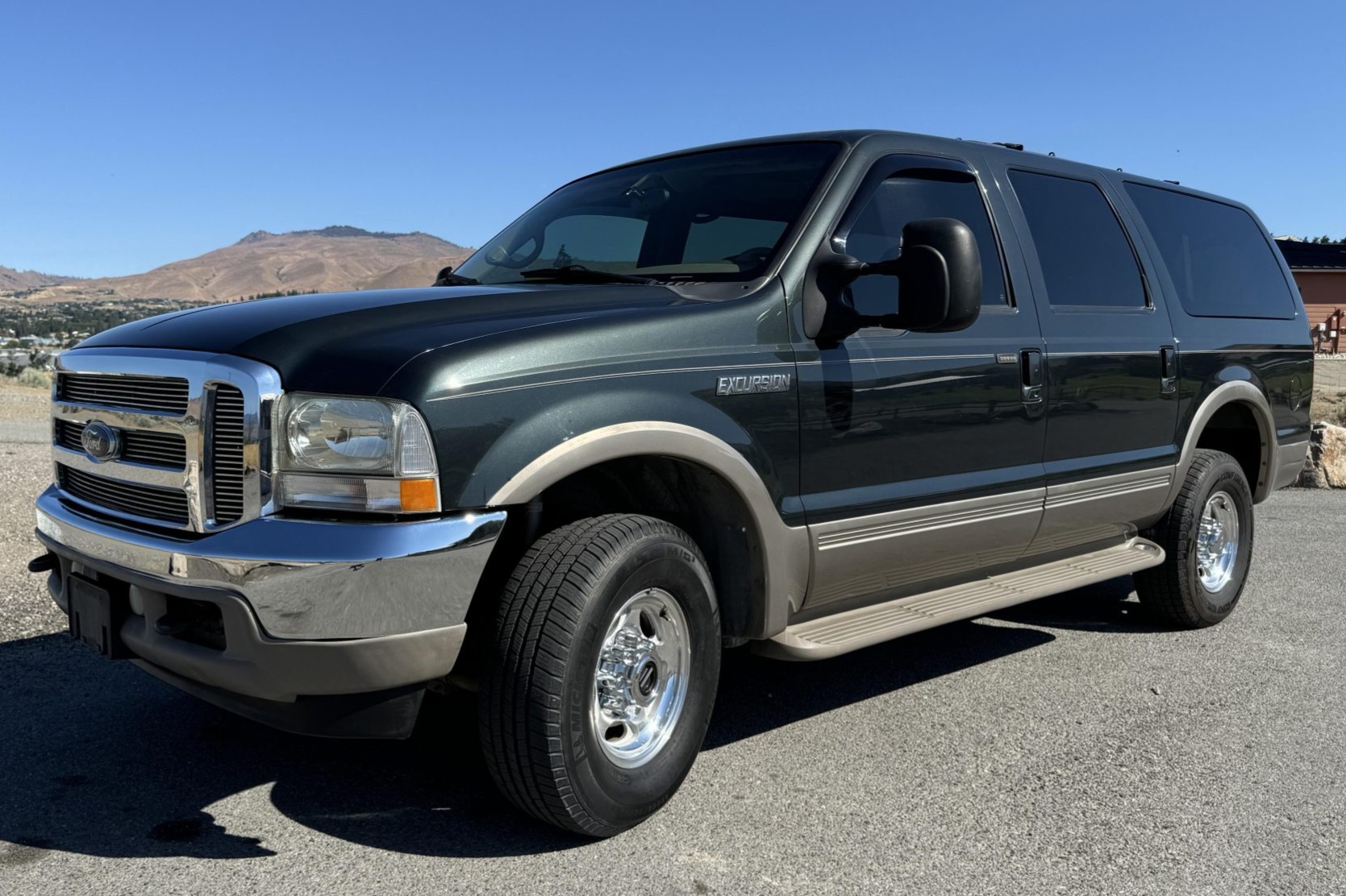 2001 Ford Excursion Limited VIN 1FMSU43F31EA20036 | Hagerty Valuation Tools