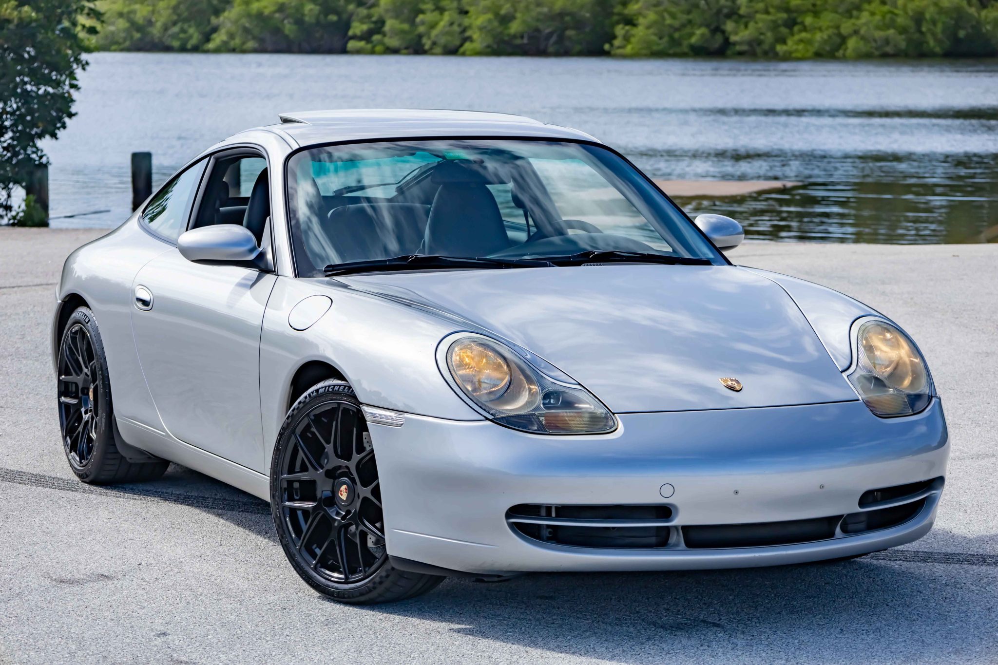 2000 Porsche 911 Carrera VIN WP0AA2998YS622201 | Hagerty Valuation Tools