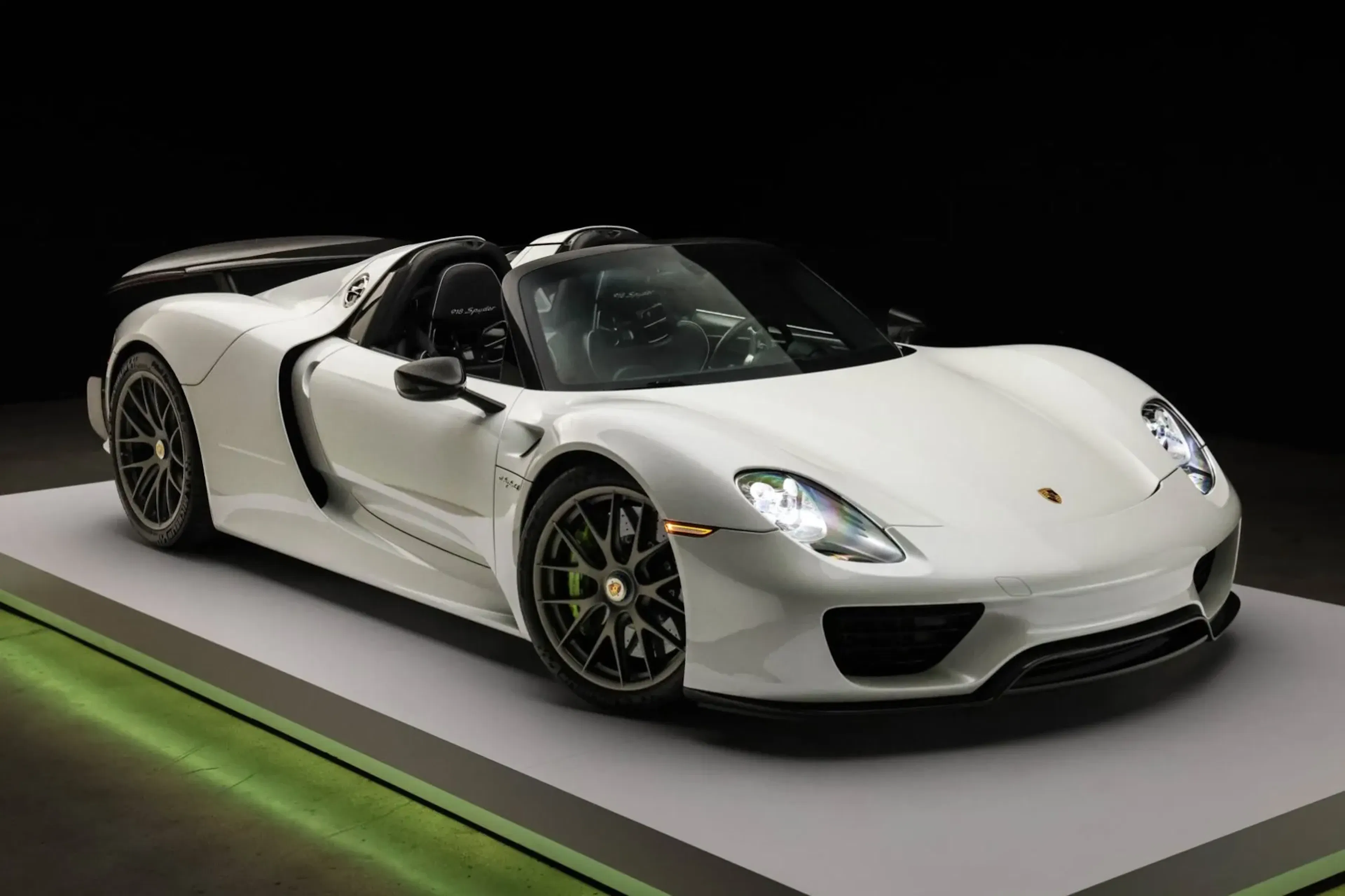 2015 Porsche 918 Spyder 2025-12-30