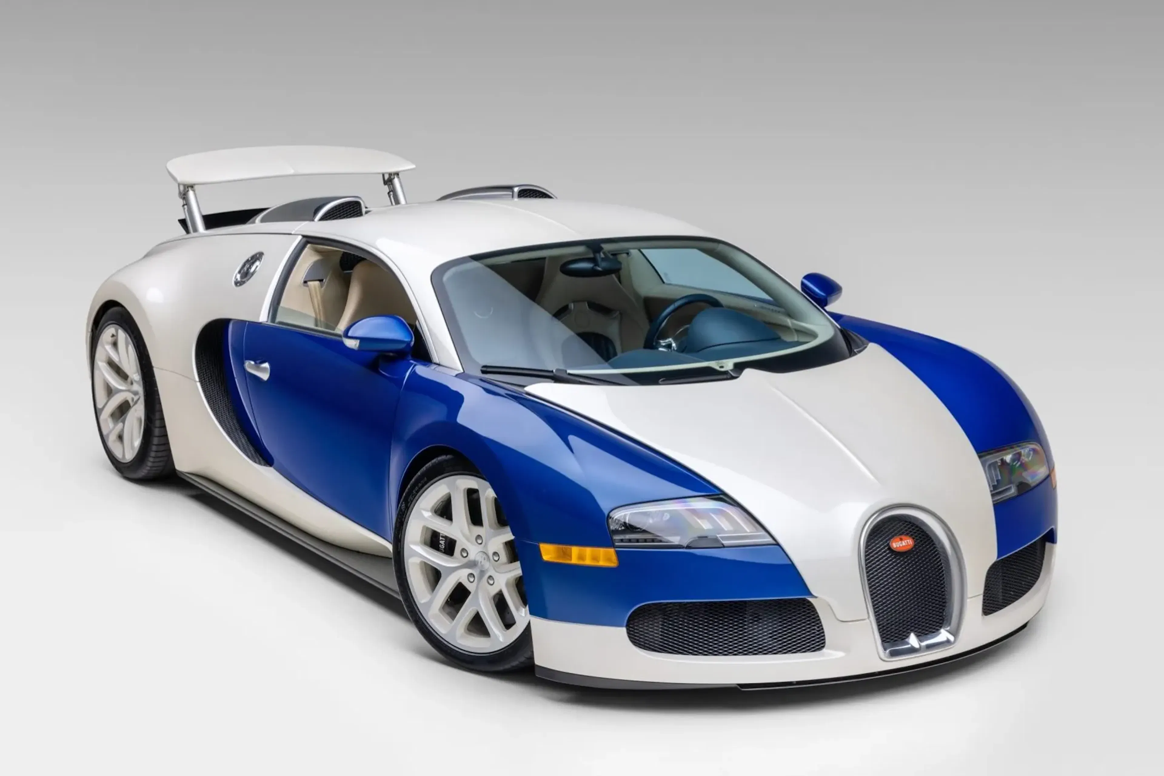 2006 Bugatti Veyron 2025-12-31