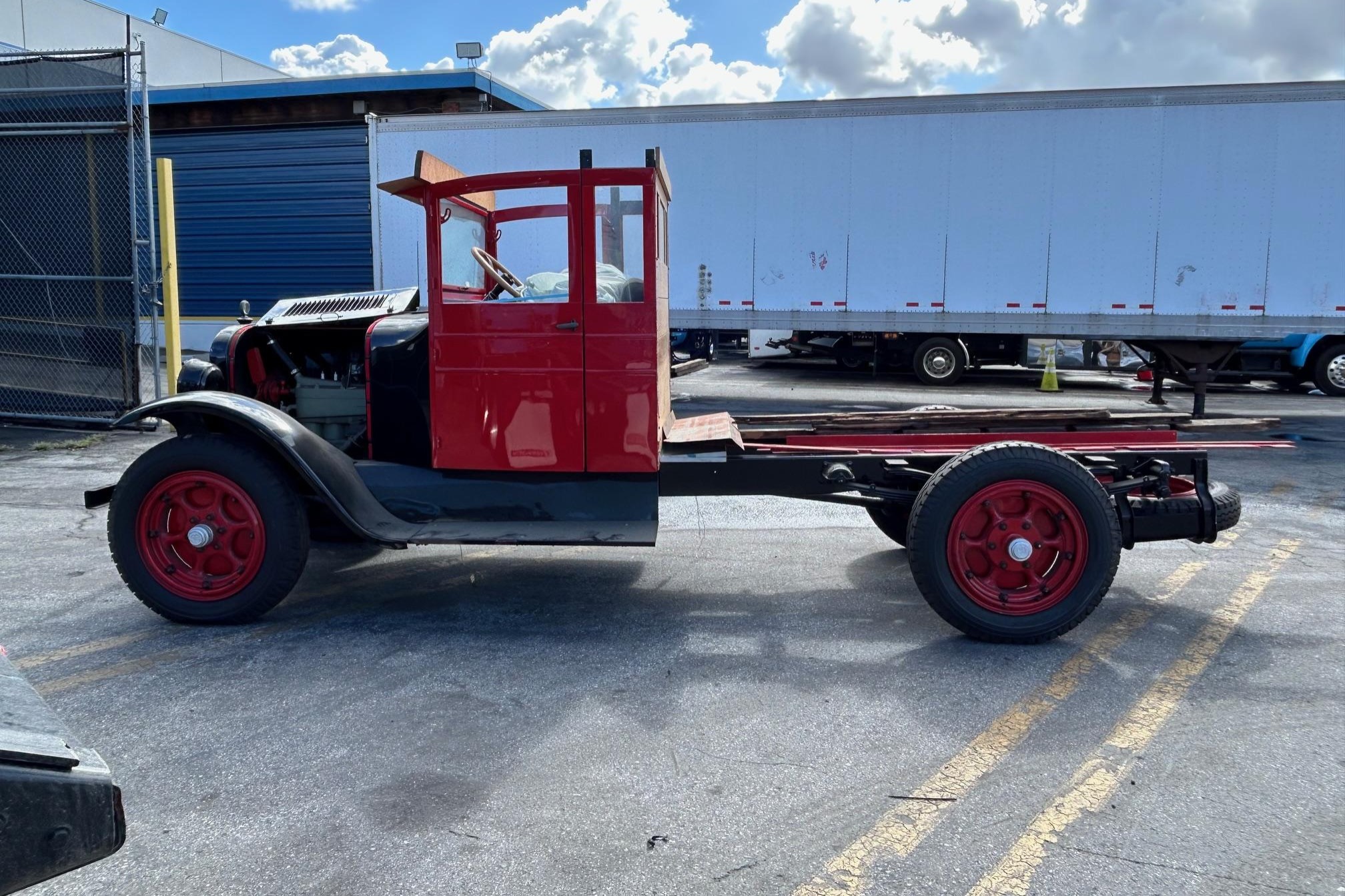 1928 Graham Brothers 1/2 Ton 1056898 | Hagerty Valuation Tools