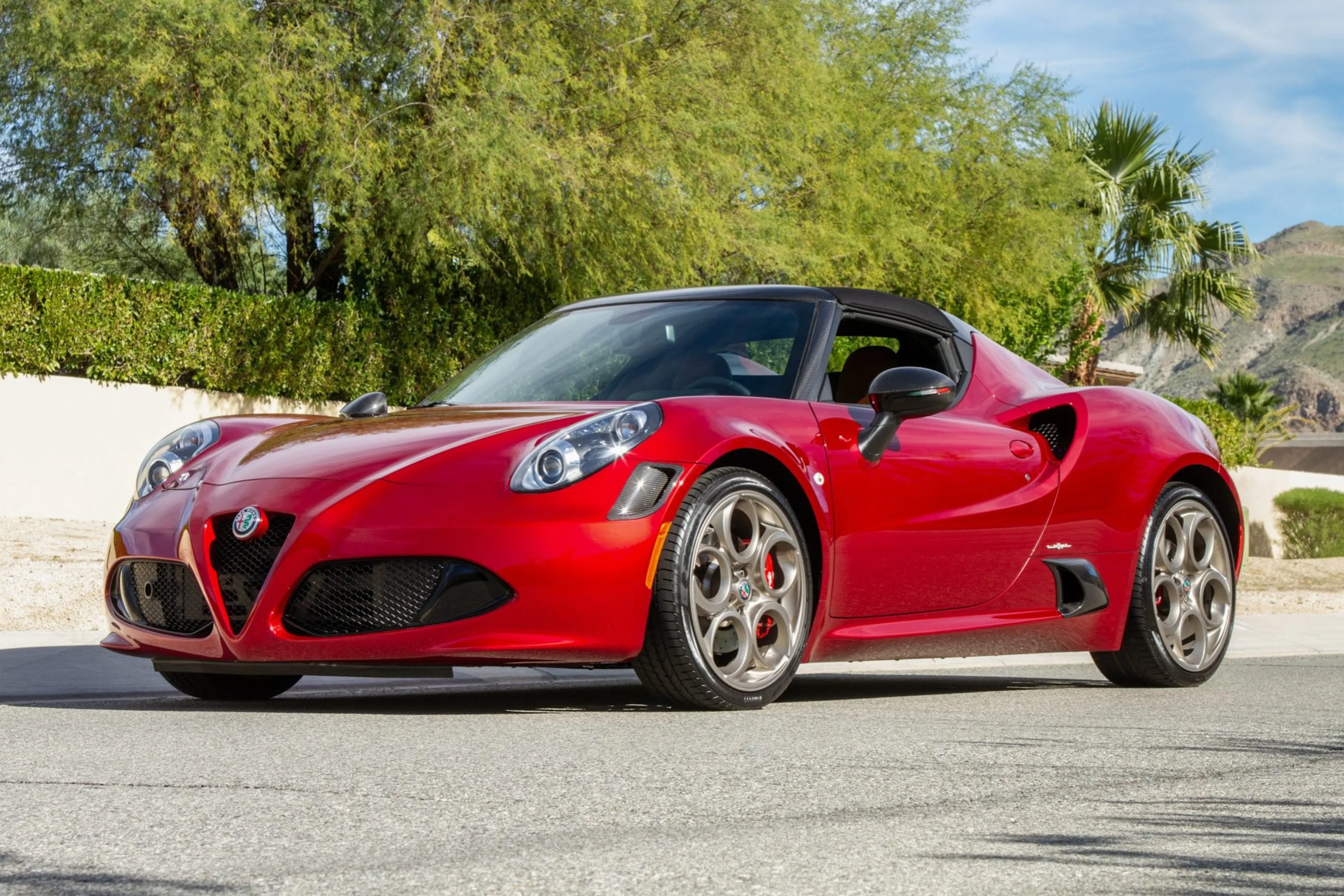 2020 Alfa Romeo 4C VIN ZARBAAB45LM362517 | Hagerty Valuation Tools®