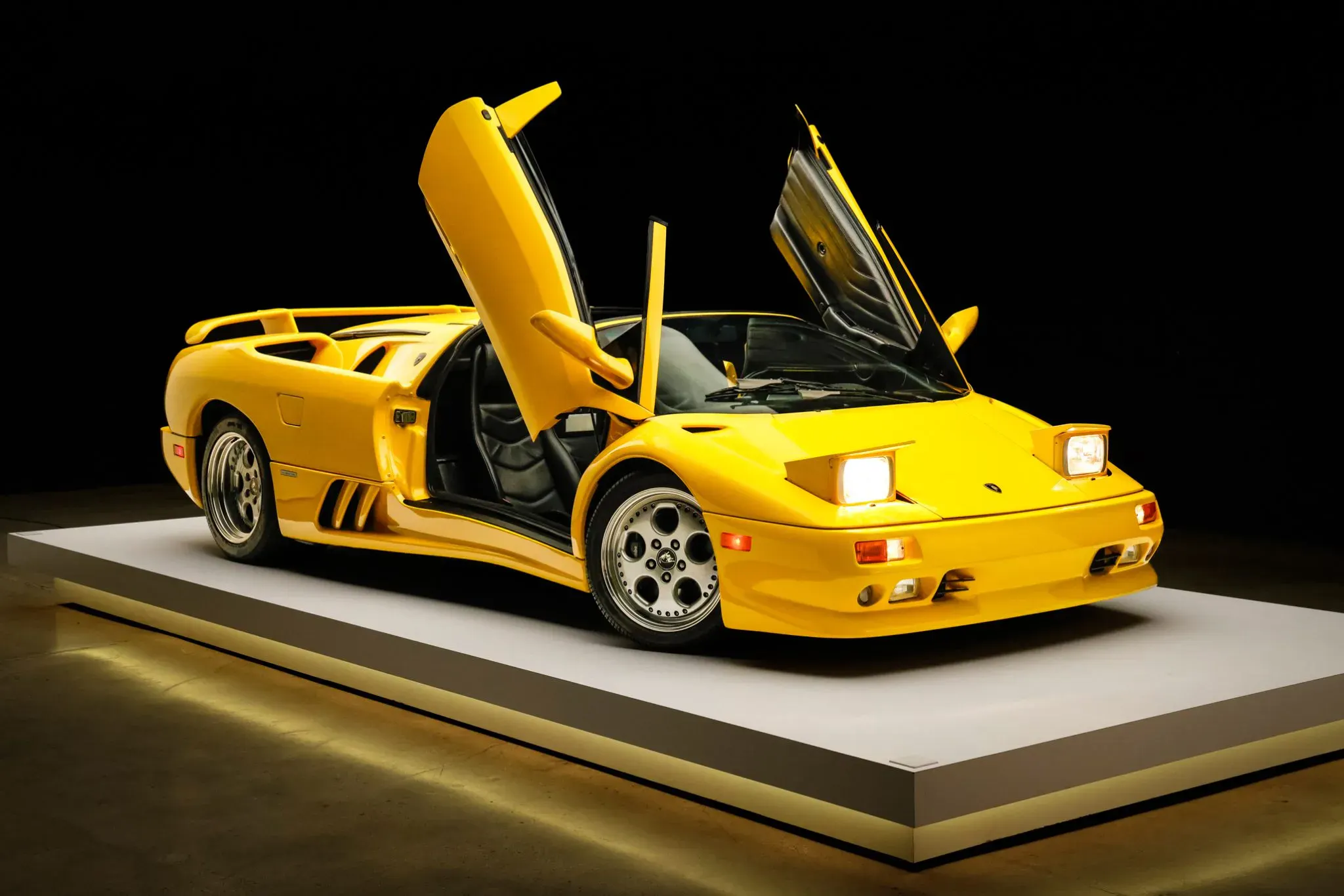 Photo 36 - Lamborghini Diablo (1990-2001) : La Lamborghini Countach Photo 36 - Lamborghini Diablo (1990-2001) : La Lamborghini Countach
