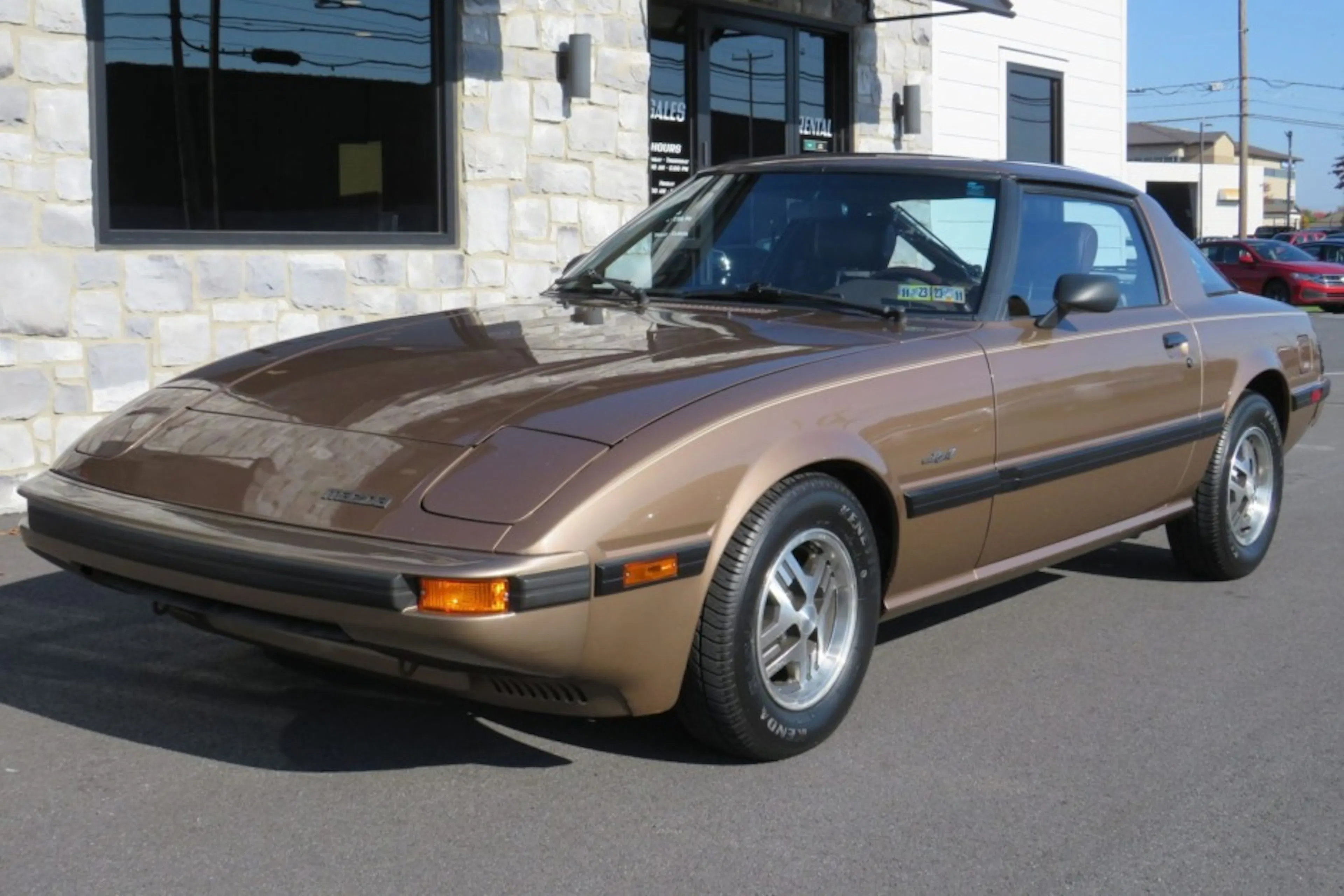 1985 Mazda RX-7 VIN JM1FB3312F0852983 | Hagerty Valuation Tools®