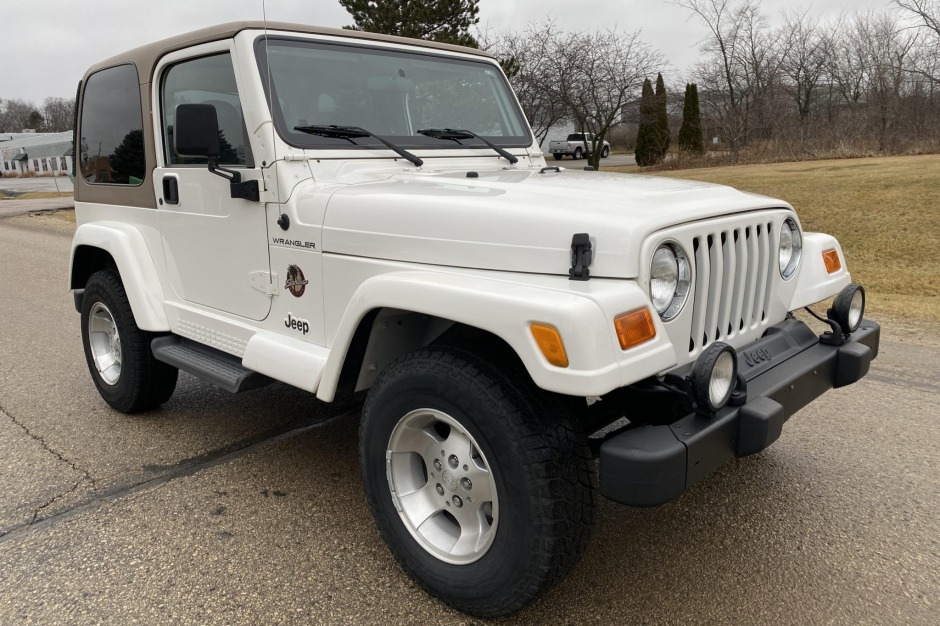 2002 Jeep Wrangler Sport Values | Hagerty Valuation Tool®