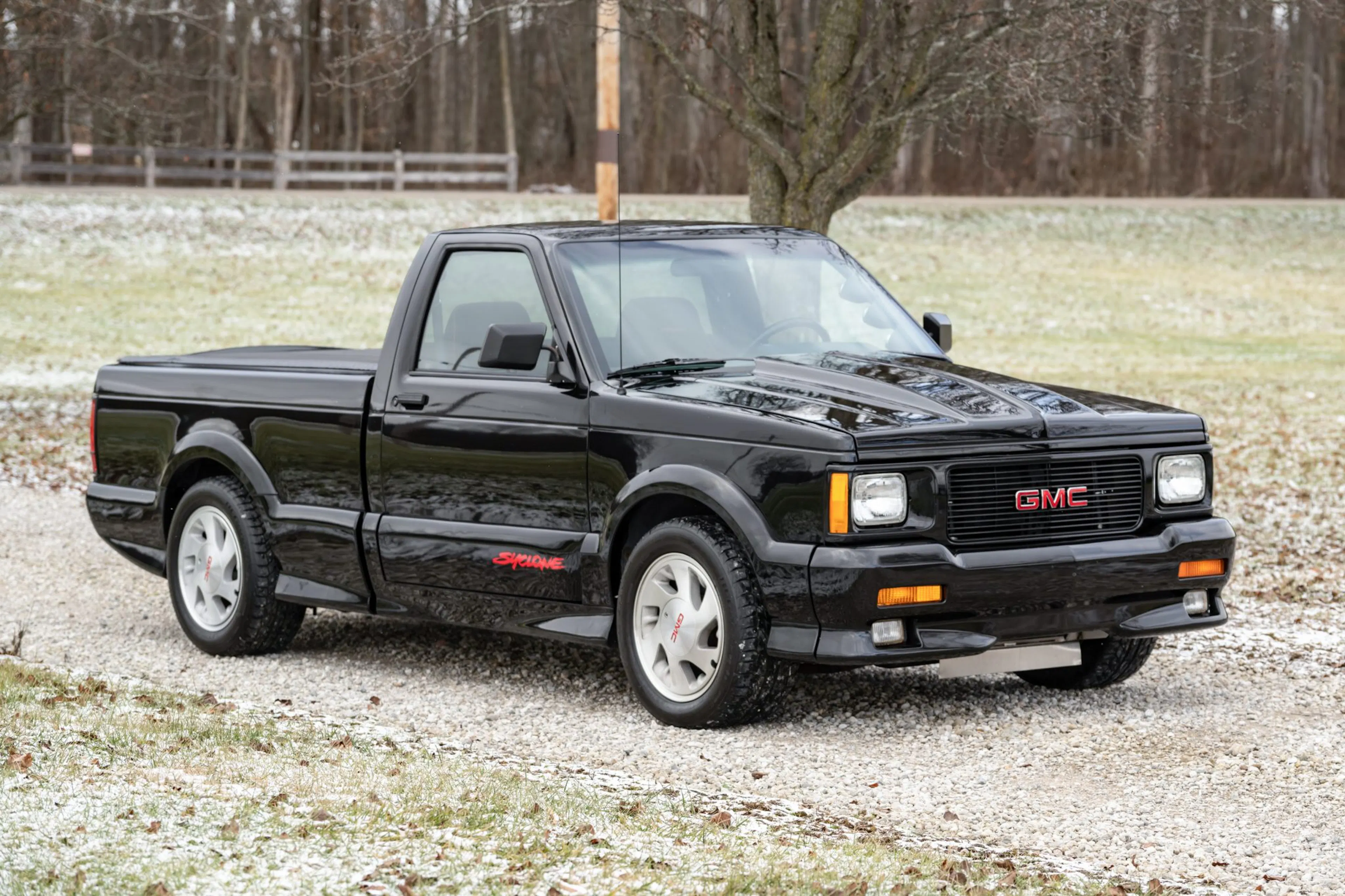 1991 GMC Syclone VIN 1GDCT14Z0M8802800 | Hagerty Valuation Tools®