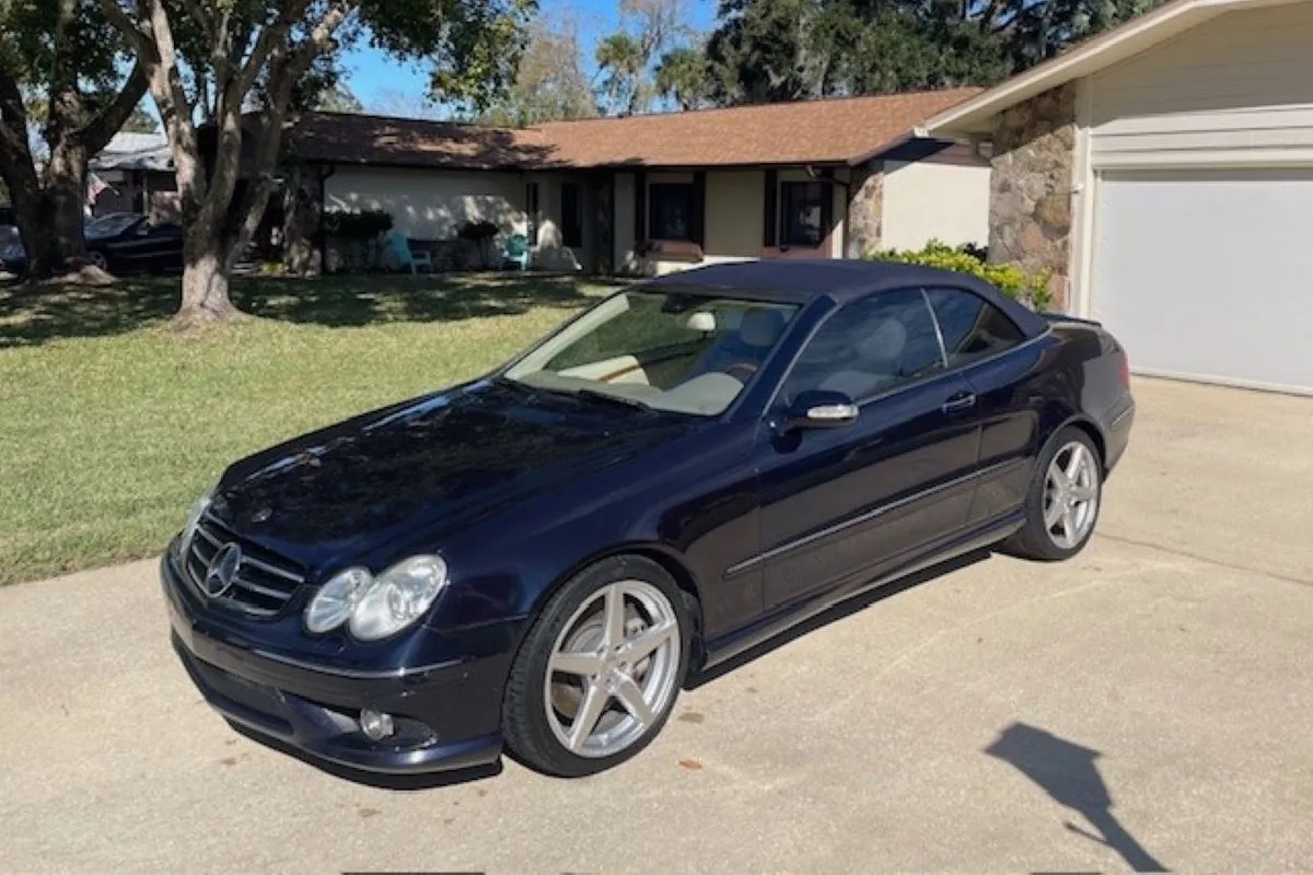 2008 Mercedes-Benz CLK550 VIN WDBTK72F58T093382 | Hagerty Valuation Tools