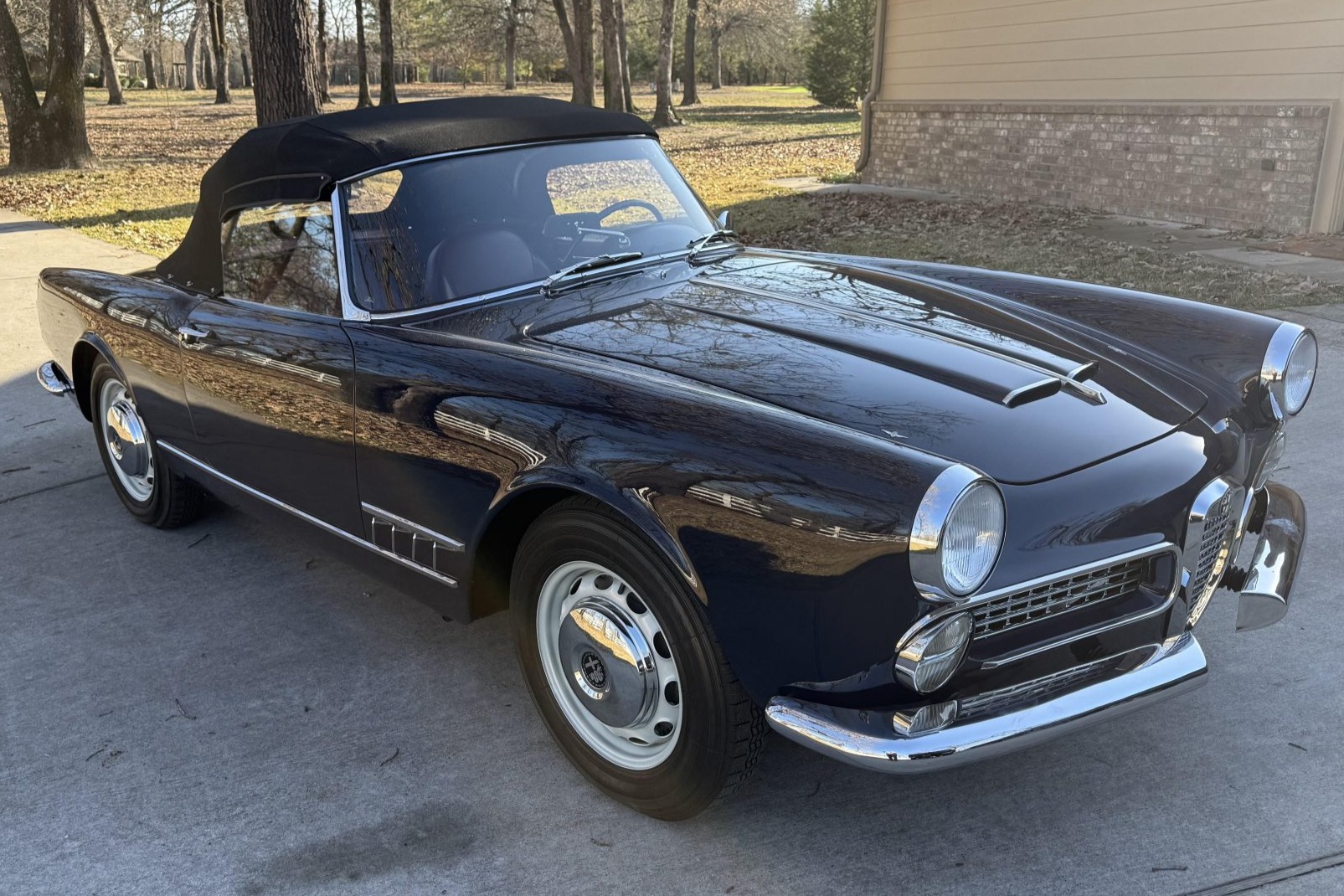1960 Alfa Romeo 2000 Spider VIN AR1020402293 | Hagerty Valuation Tools