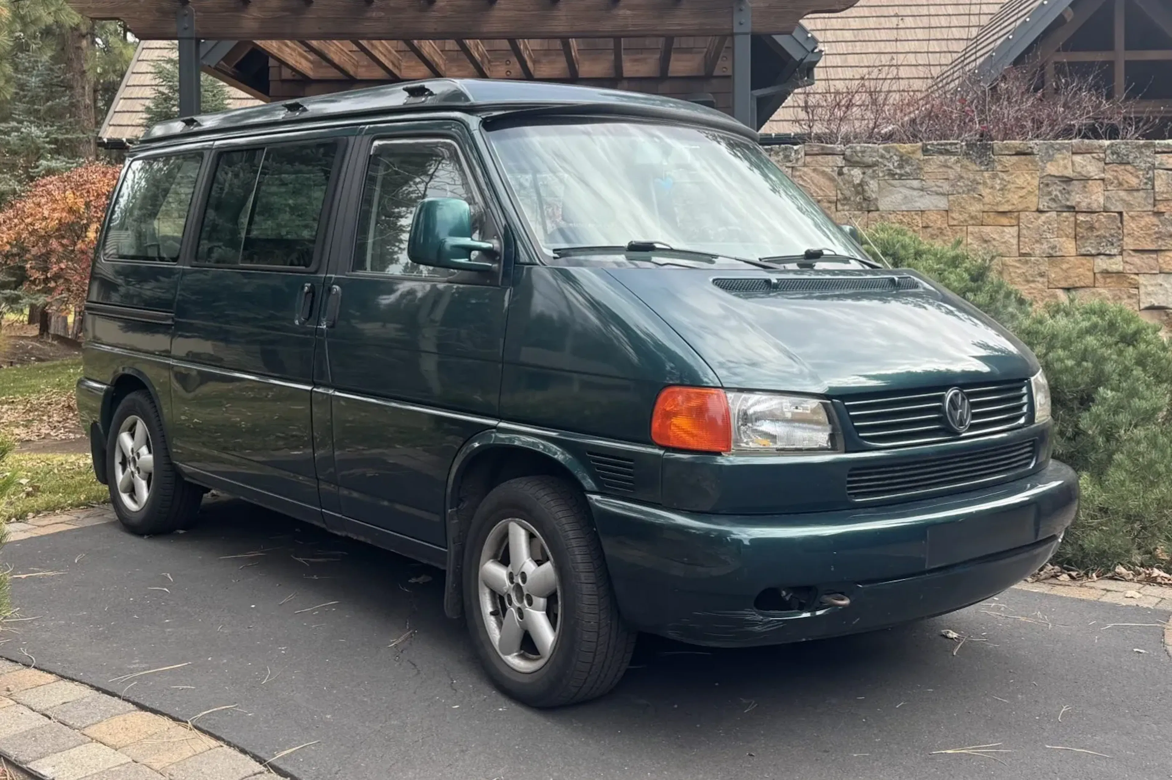 2003 Volkswagen Eurovan VIN WV2NB47093H001376 | Hagerty Valuation Tool®