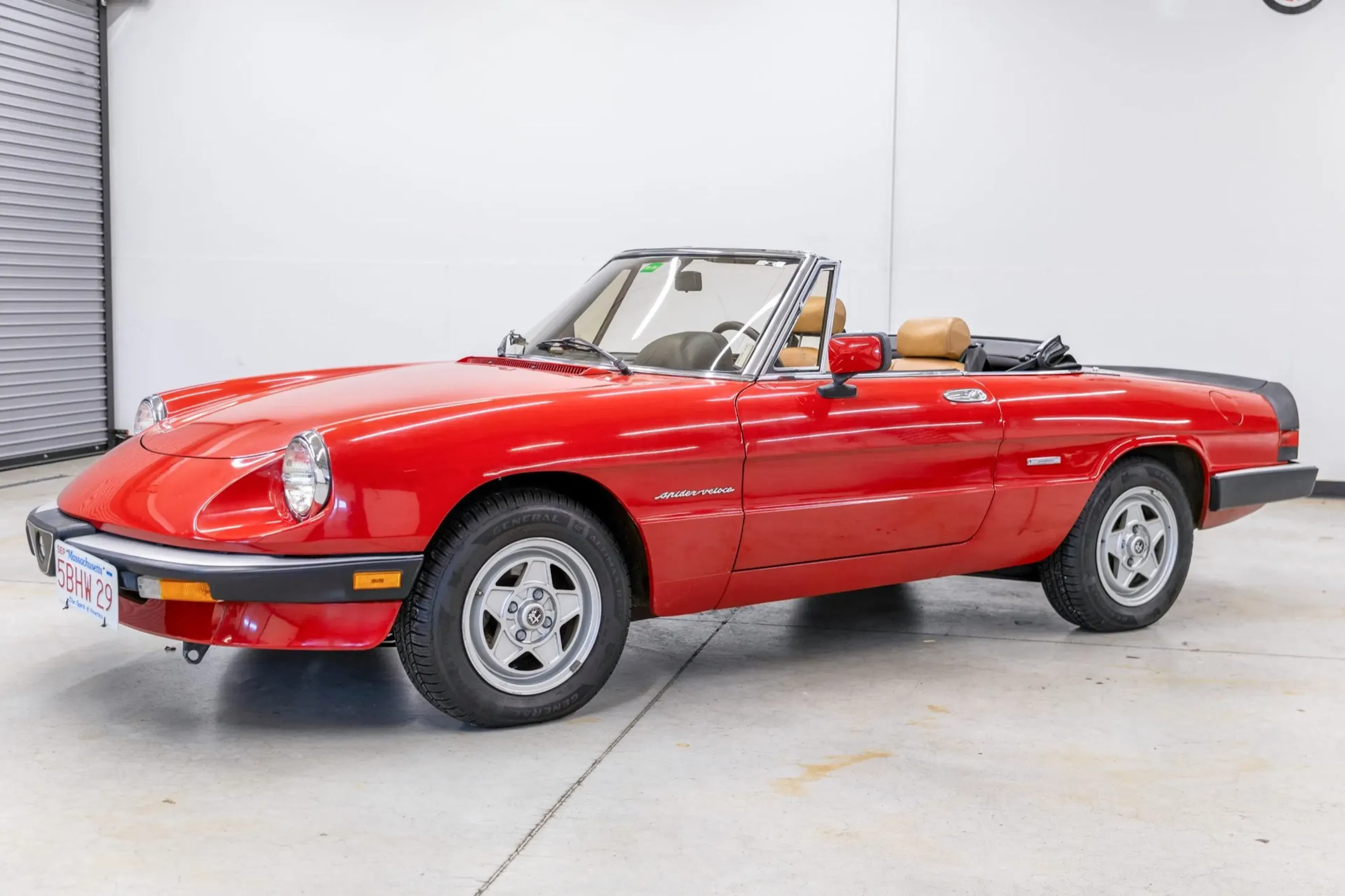 1986 Alfa Romeo Spider VIN ZARBA5413G1036572 | Hagerty Valuation Tools®