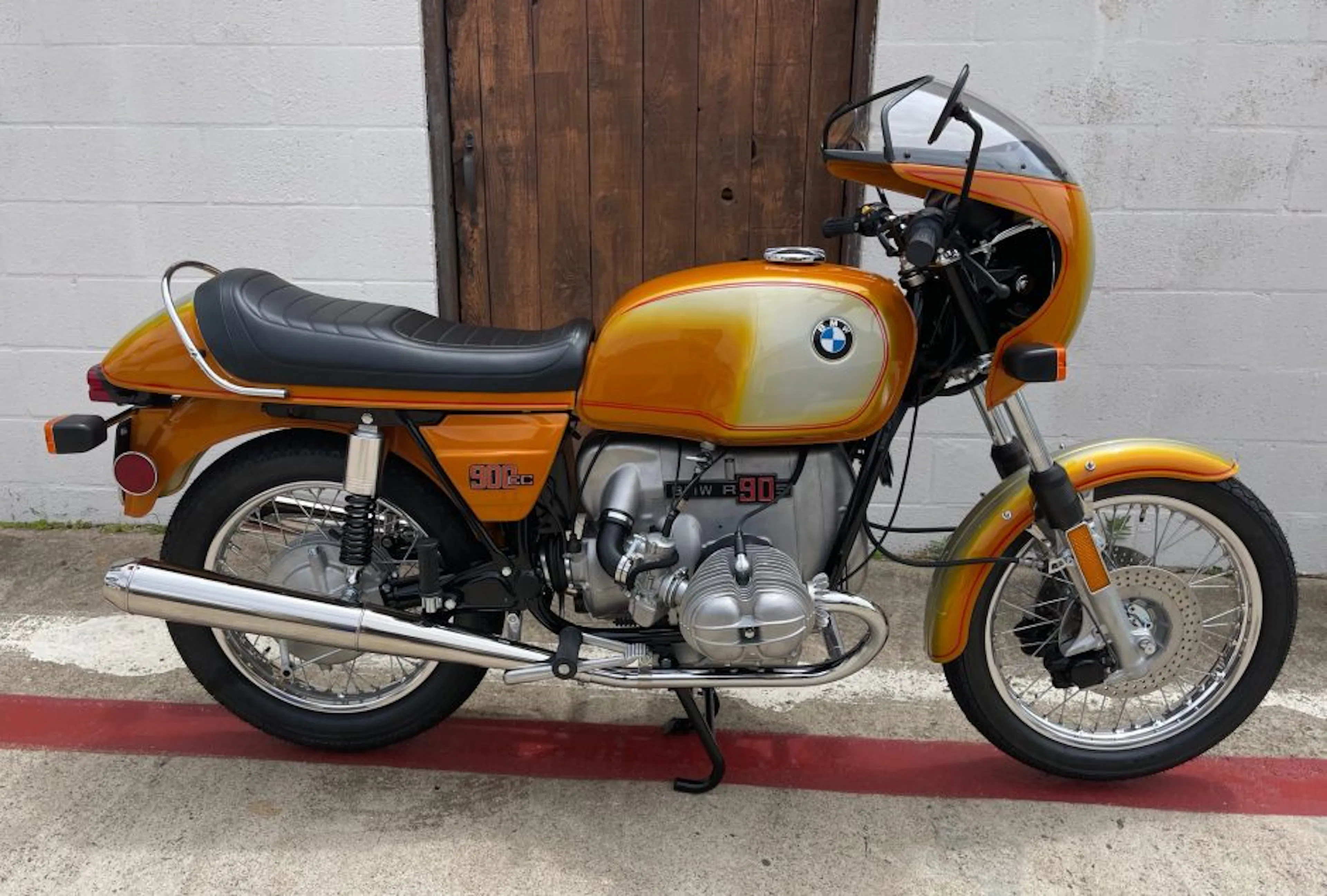 1975 BMW R90S VIN 4981030 | Hagerty Valuation Tool®