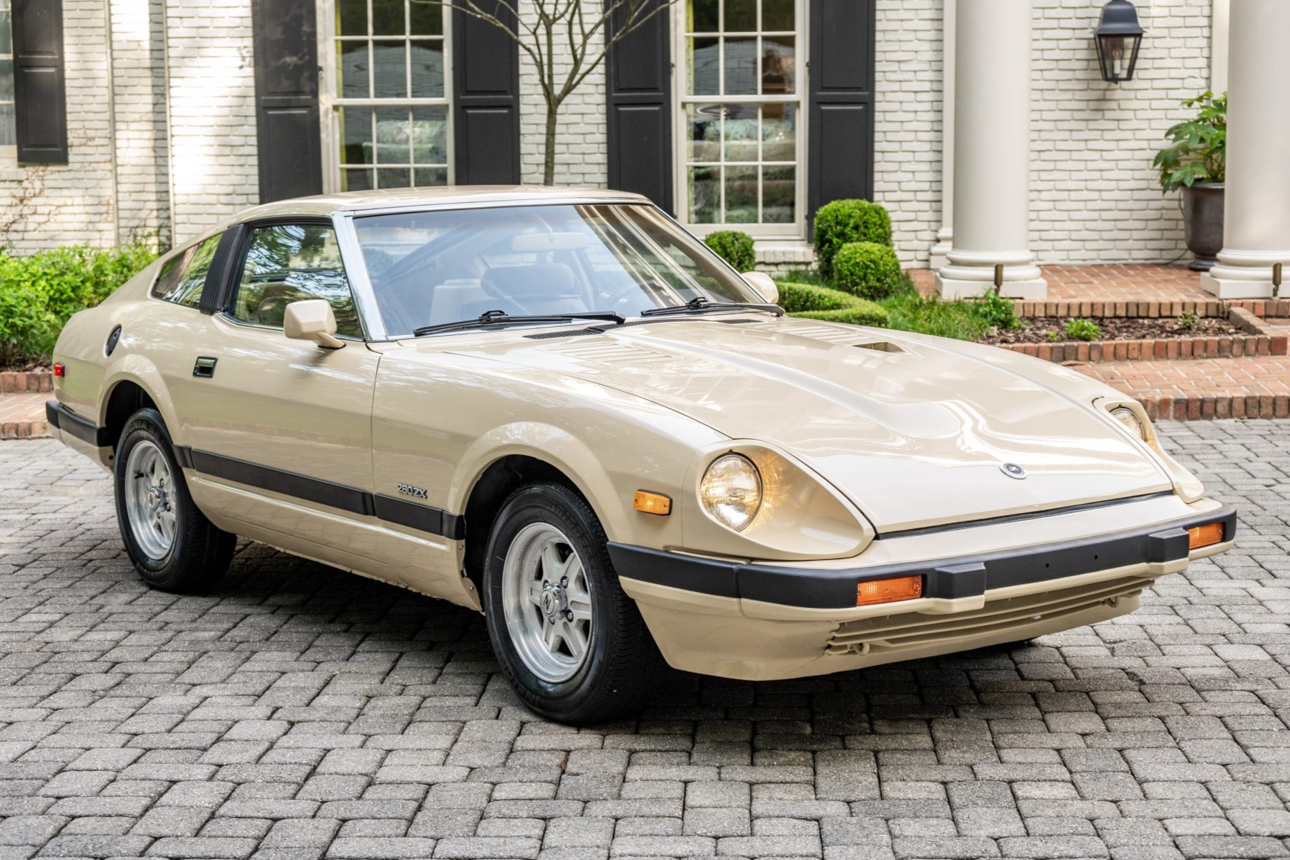 1982 nissan 280zx value