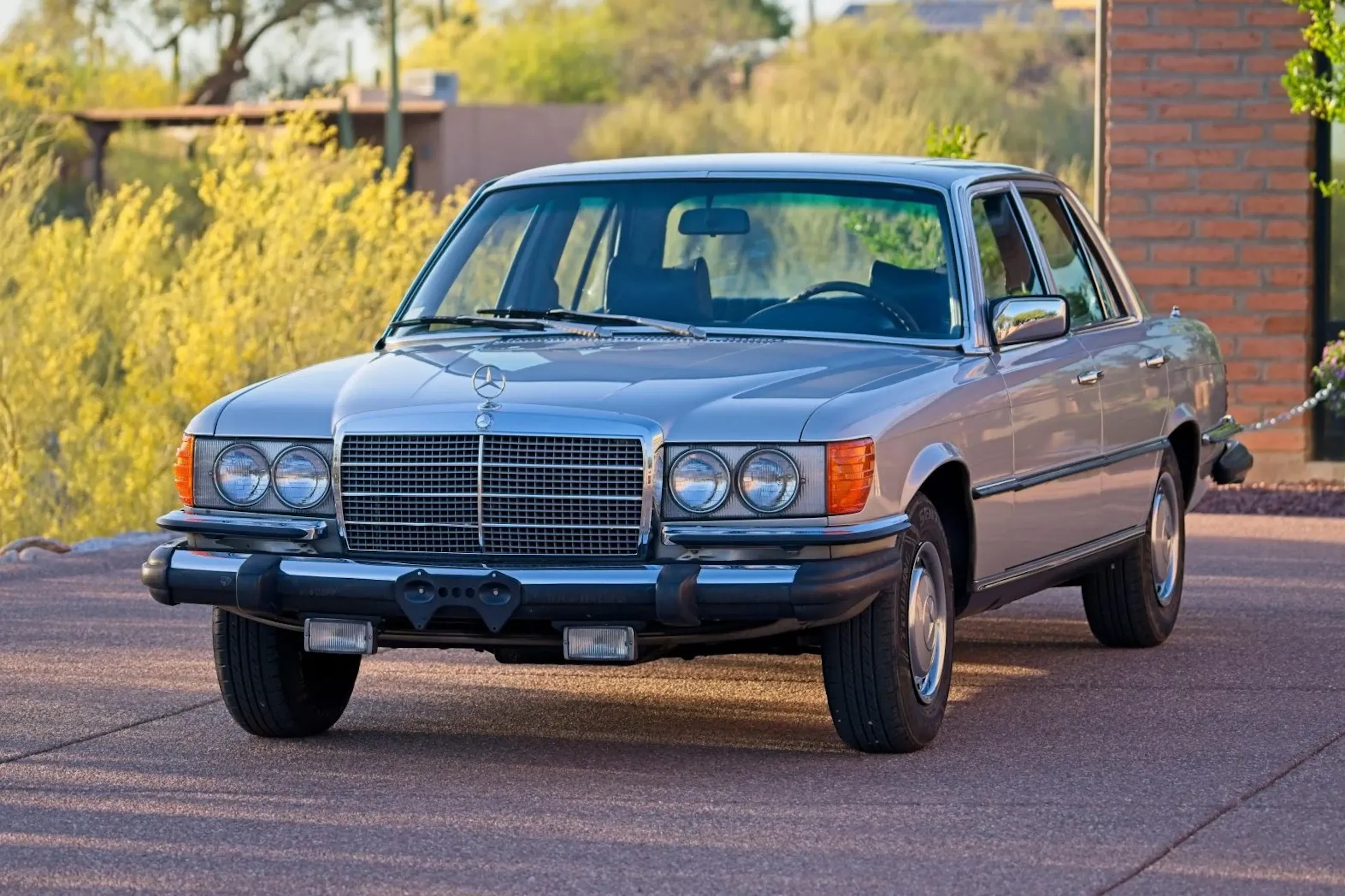 1975 Mercedes-Benz 280S VIN 11602012038892 | Hagerty Valuation Tool®
