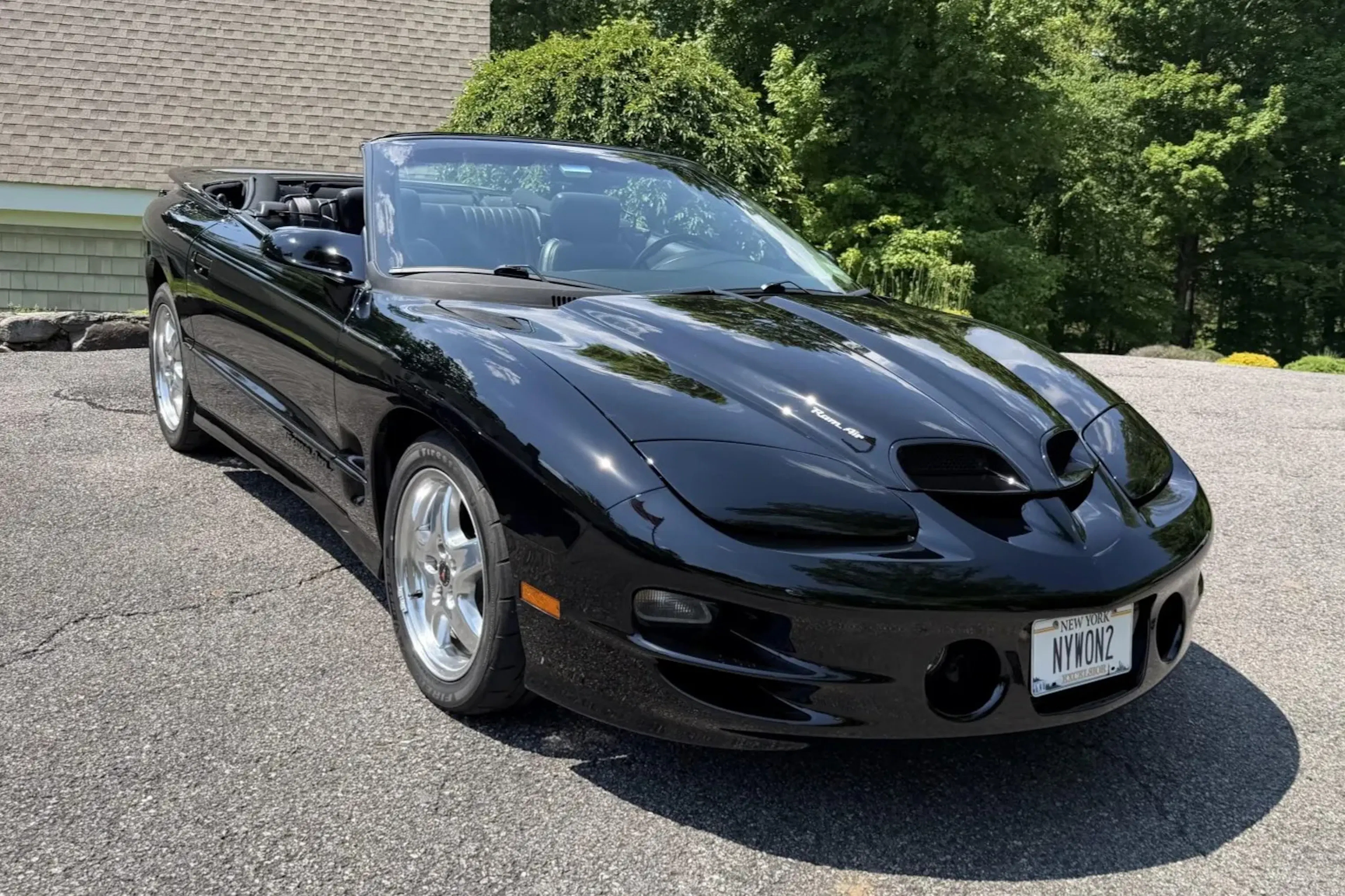 2002 Pontiac Firebird 2026-06-11