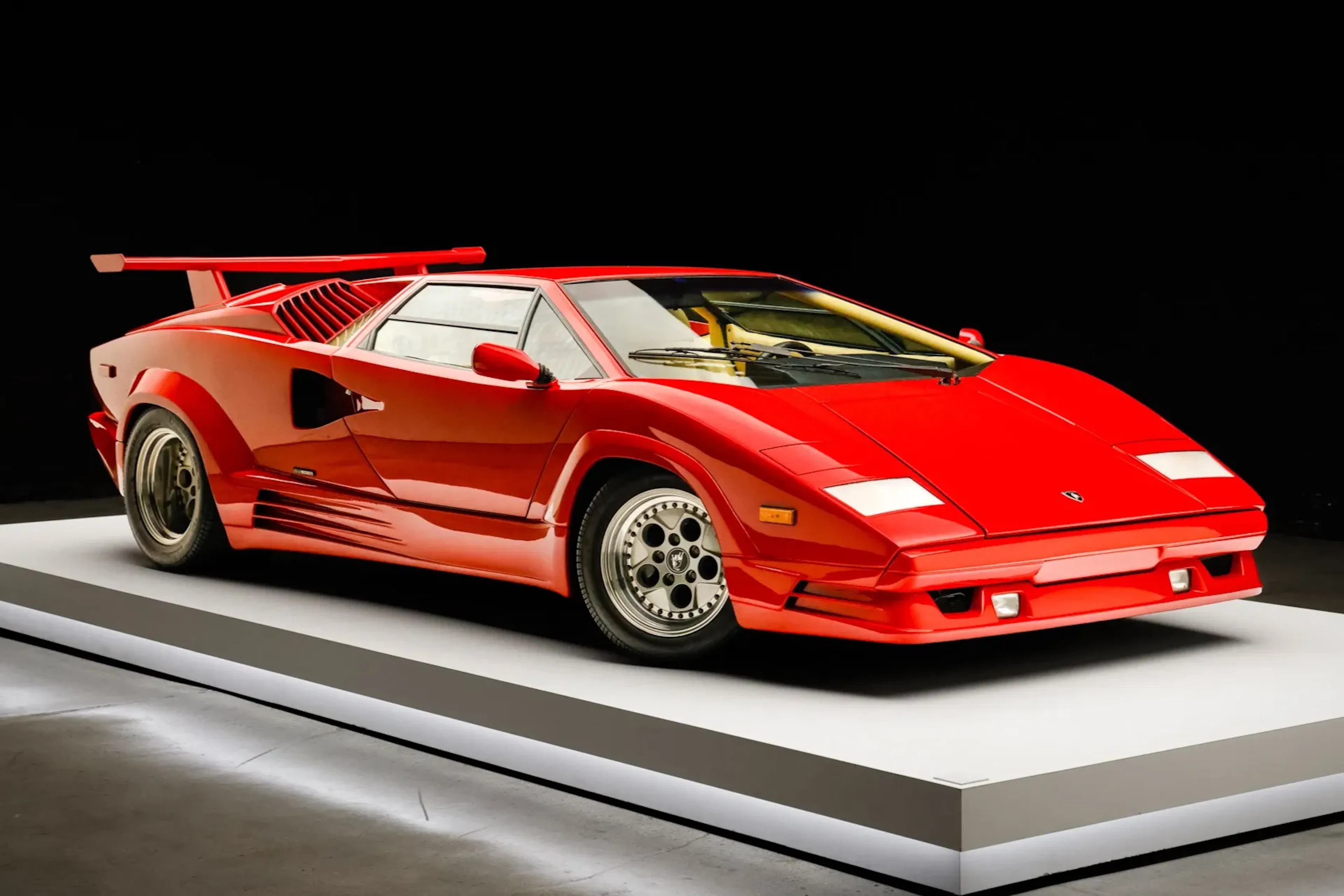 1989 Lamborghini Countach VIN ZA9CA05A1KLA12440 | Hagerty Valuation Tool®