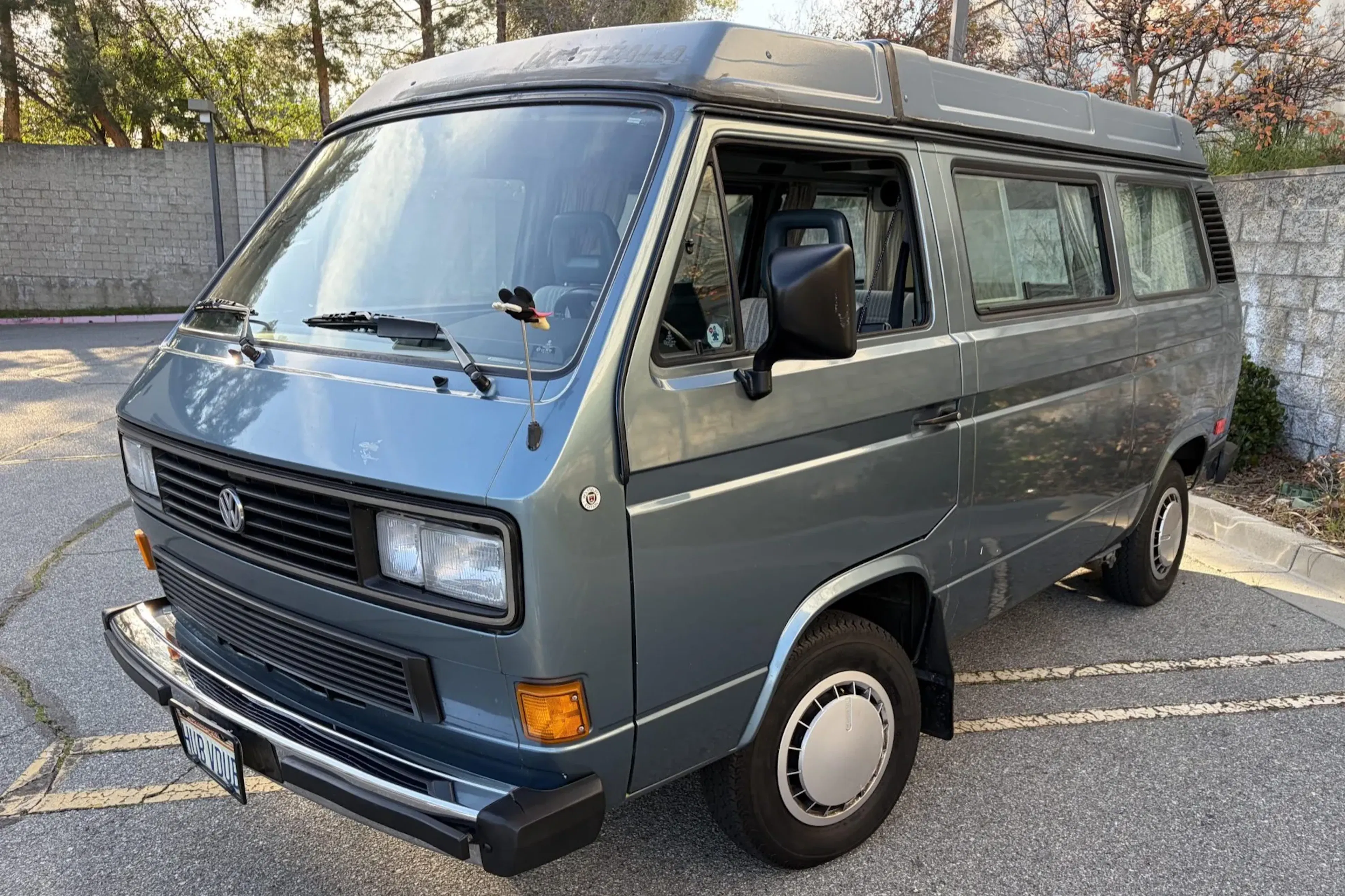 1987 Volkswagen Vanagon VIN WV2ZB0254HH016923 | Hagerty Valuation Tools®