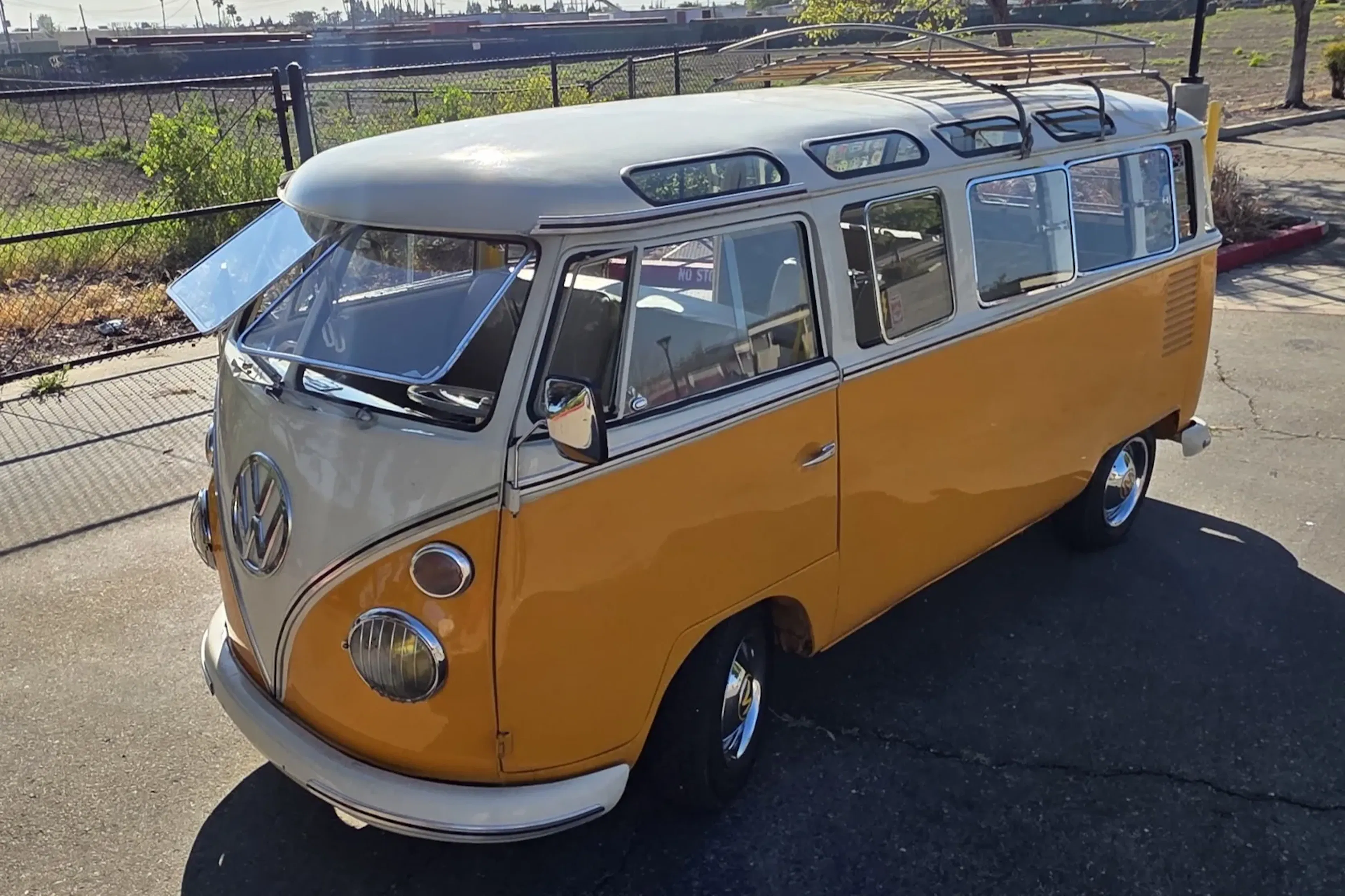 1973 Volkswagen Transporter (Van) 2026-03-31