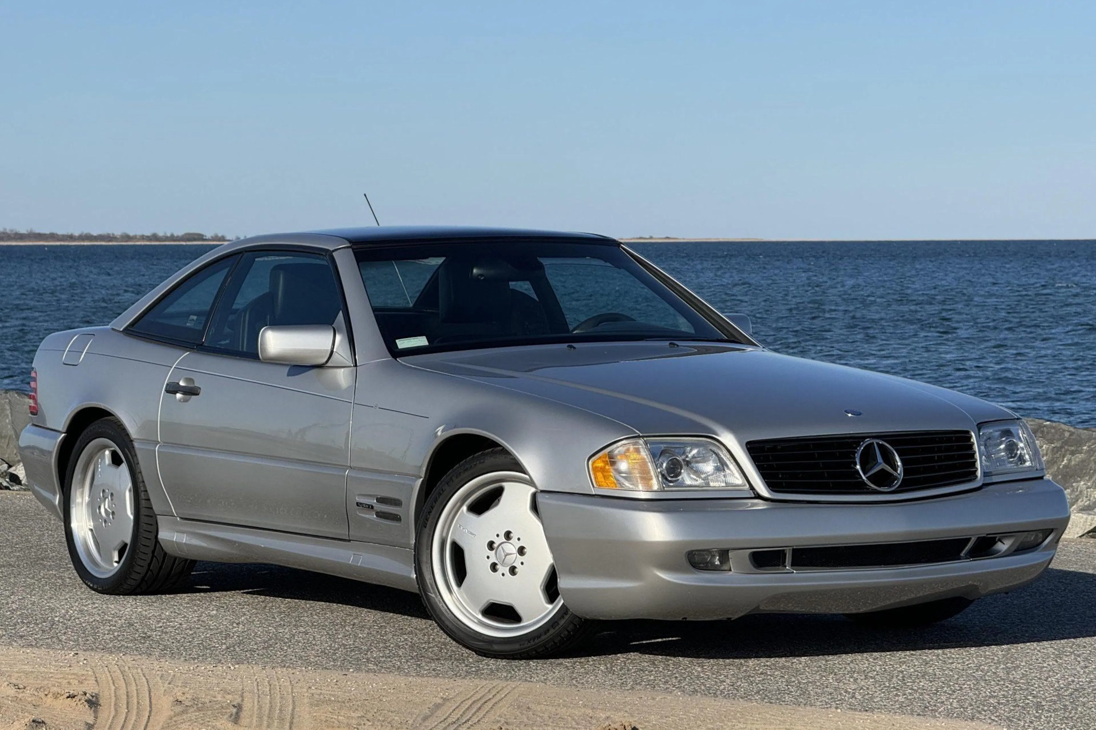 1998 Mercedes-Benz SL500 VIN WDBFA67F1WF167671 | Hagerty Valuation Tool®