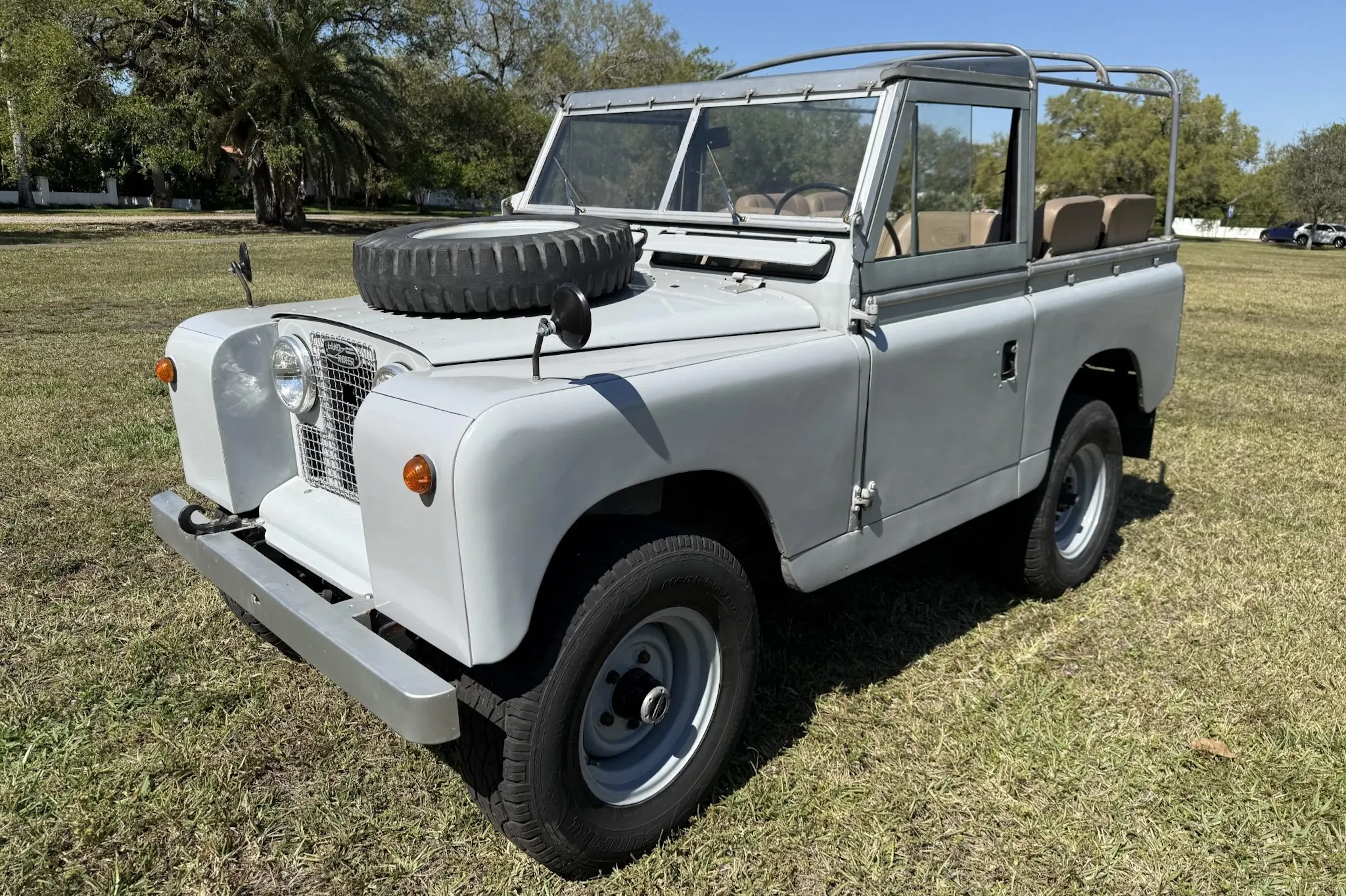1965 Land Rover Series IIA 88 VIN E45505190 | Hagerty Valuation Tool®