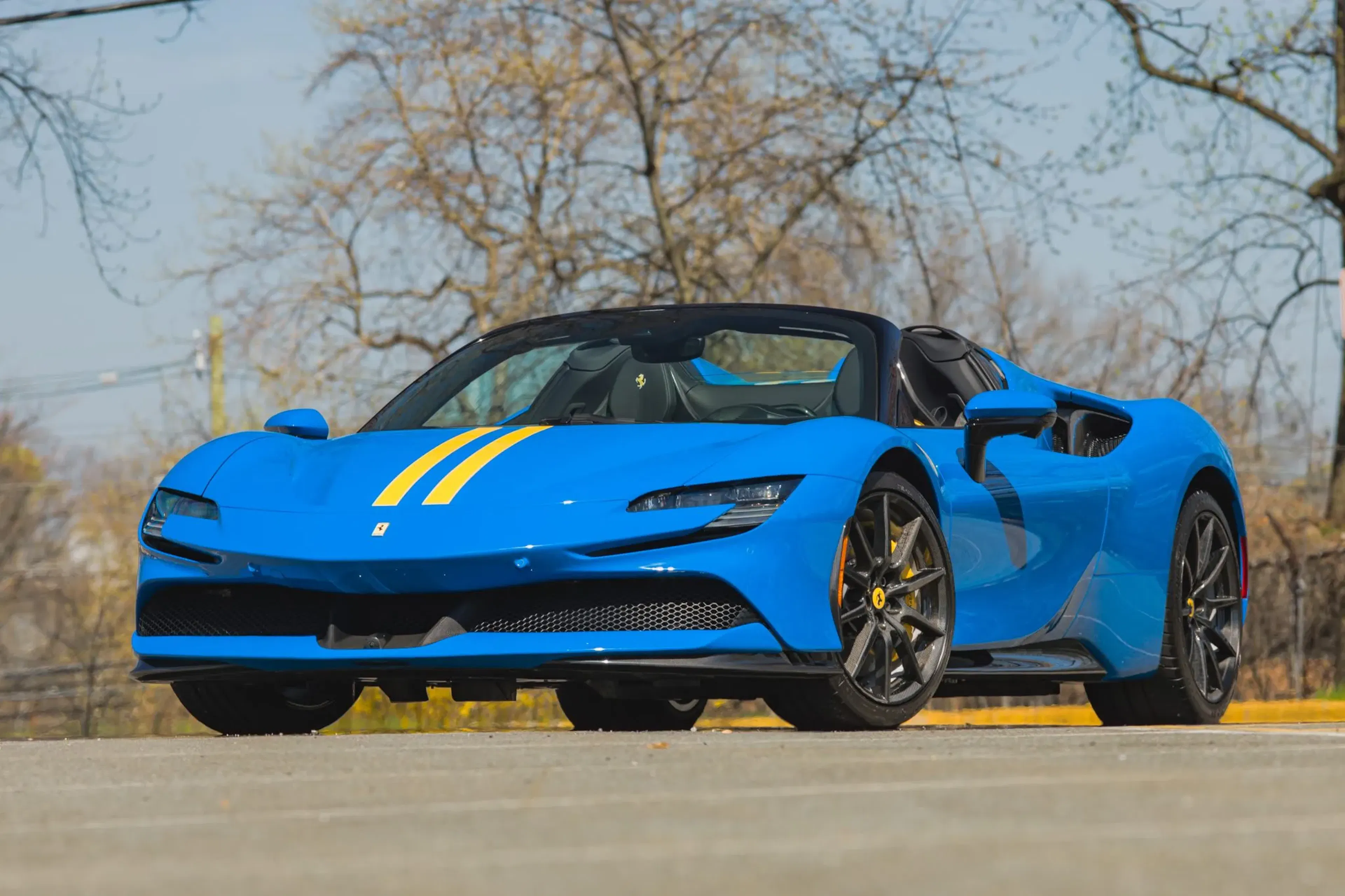 2025 Ferrari SF90 Spider 2026-05-01