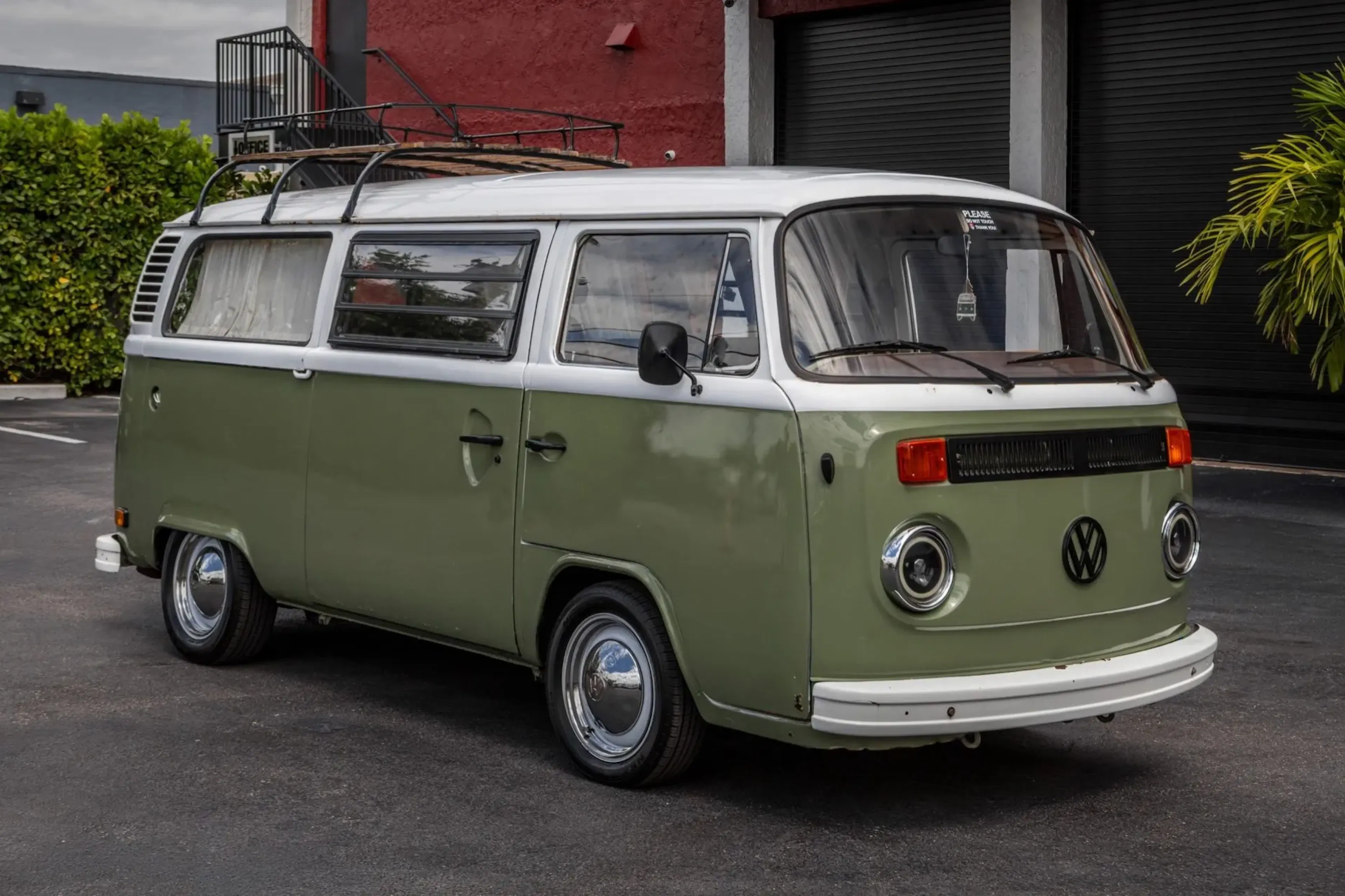 1974 Volkswagen Transporter (Van) 2026-05-05