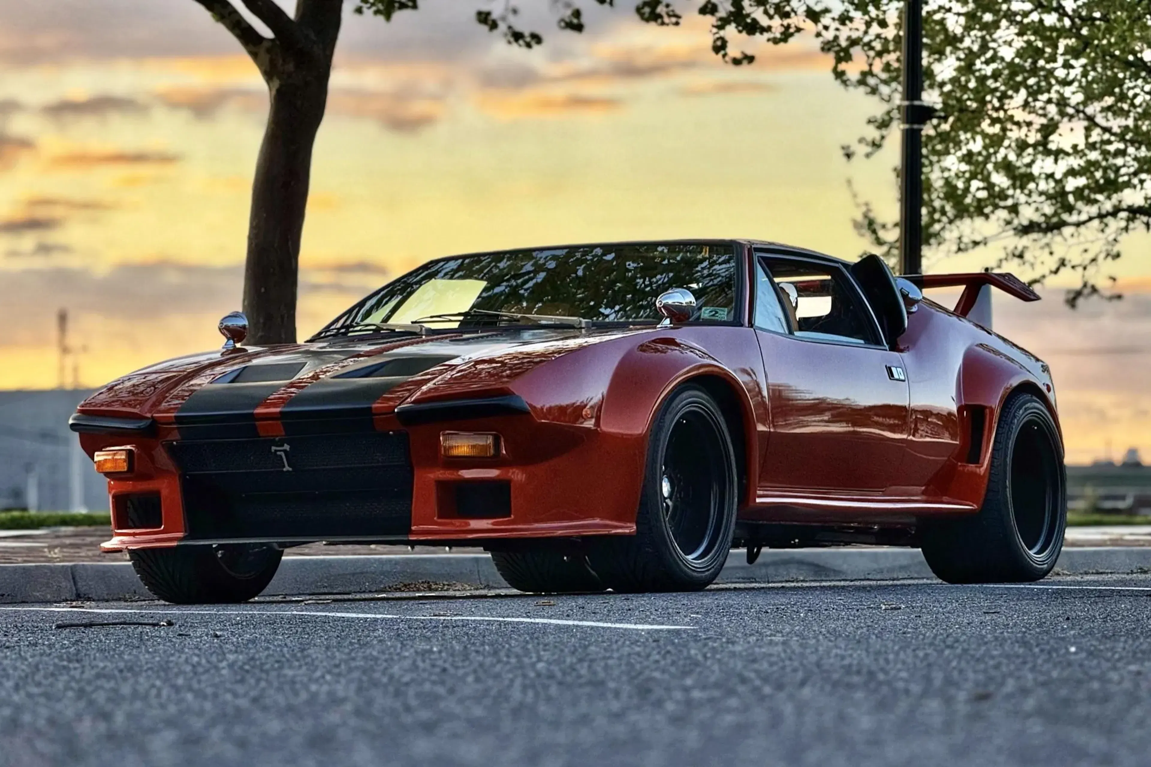 1974 DeTomaso Pantera 2026-05-05