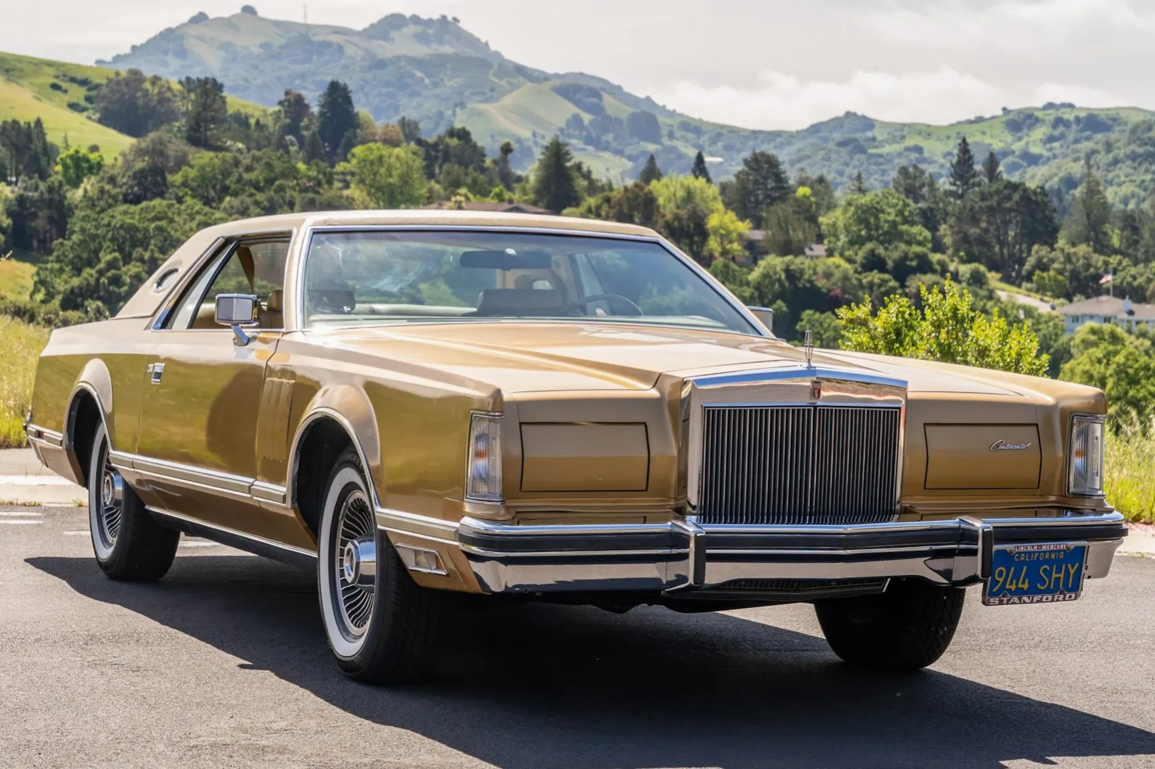 1977 Lincoln Continental Mk V 2026-05-06