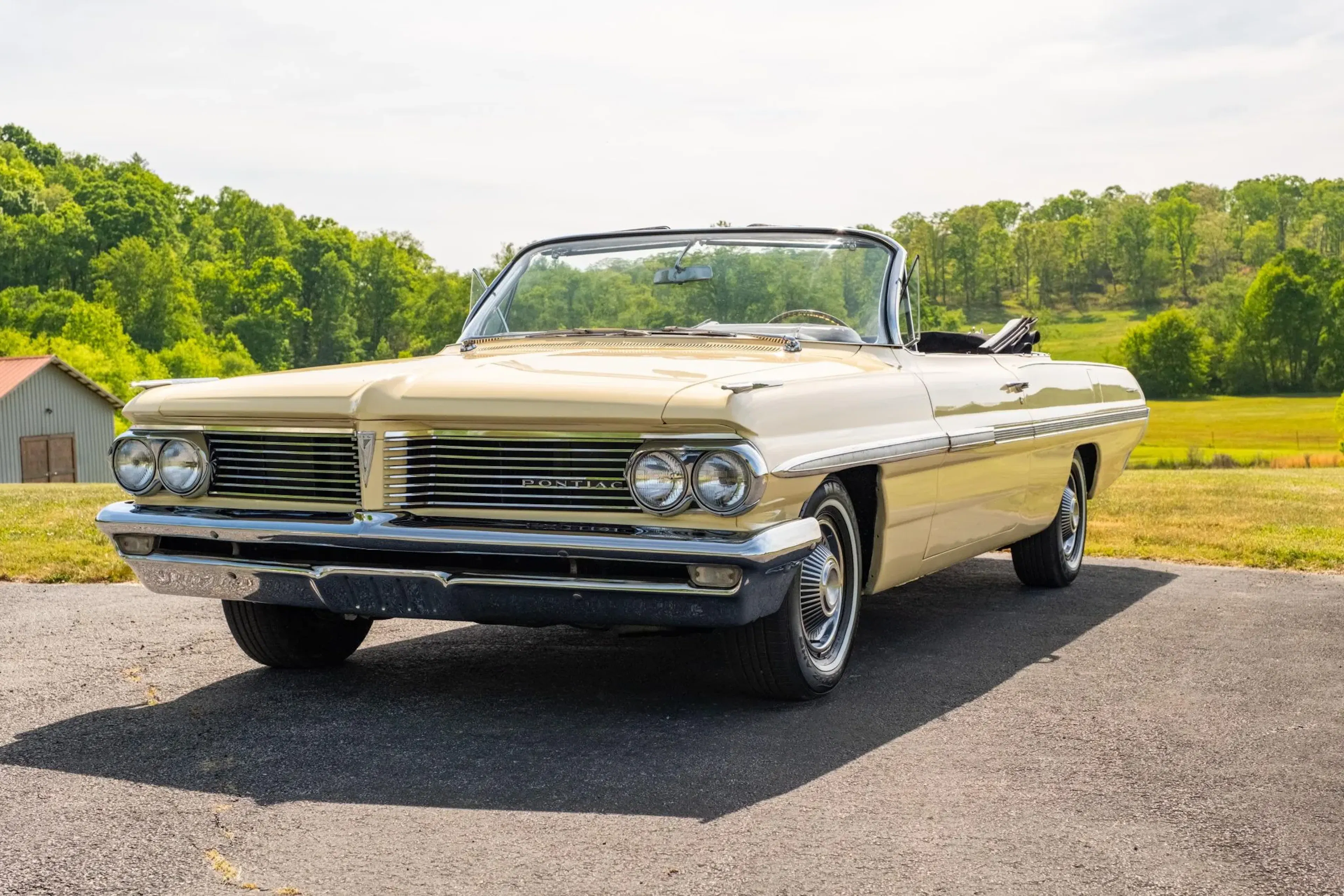 1963 Pontiac Bonneville Base | Hagerty Valuation Tools®