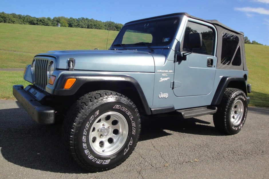 1998 Jeep Wrangler Sport Values | Hagerty Valuation Tool®