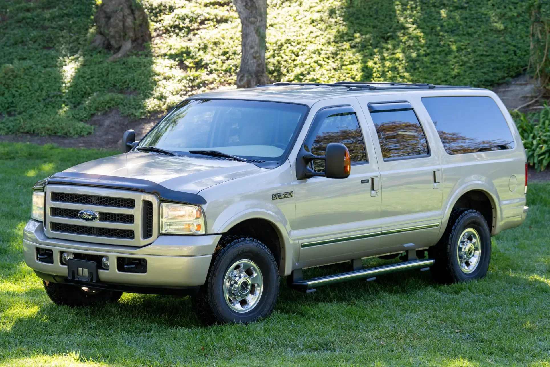 2005 Ford Excursion Limited VIN 1FMSU43P25ED44576 | Hagerty Valuation Tools