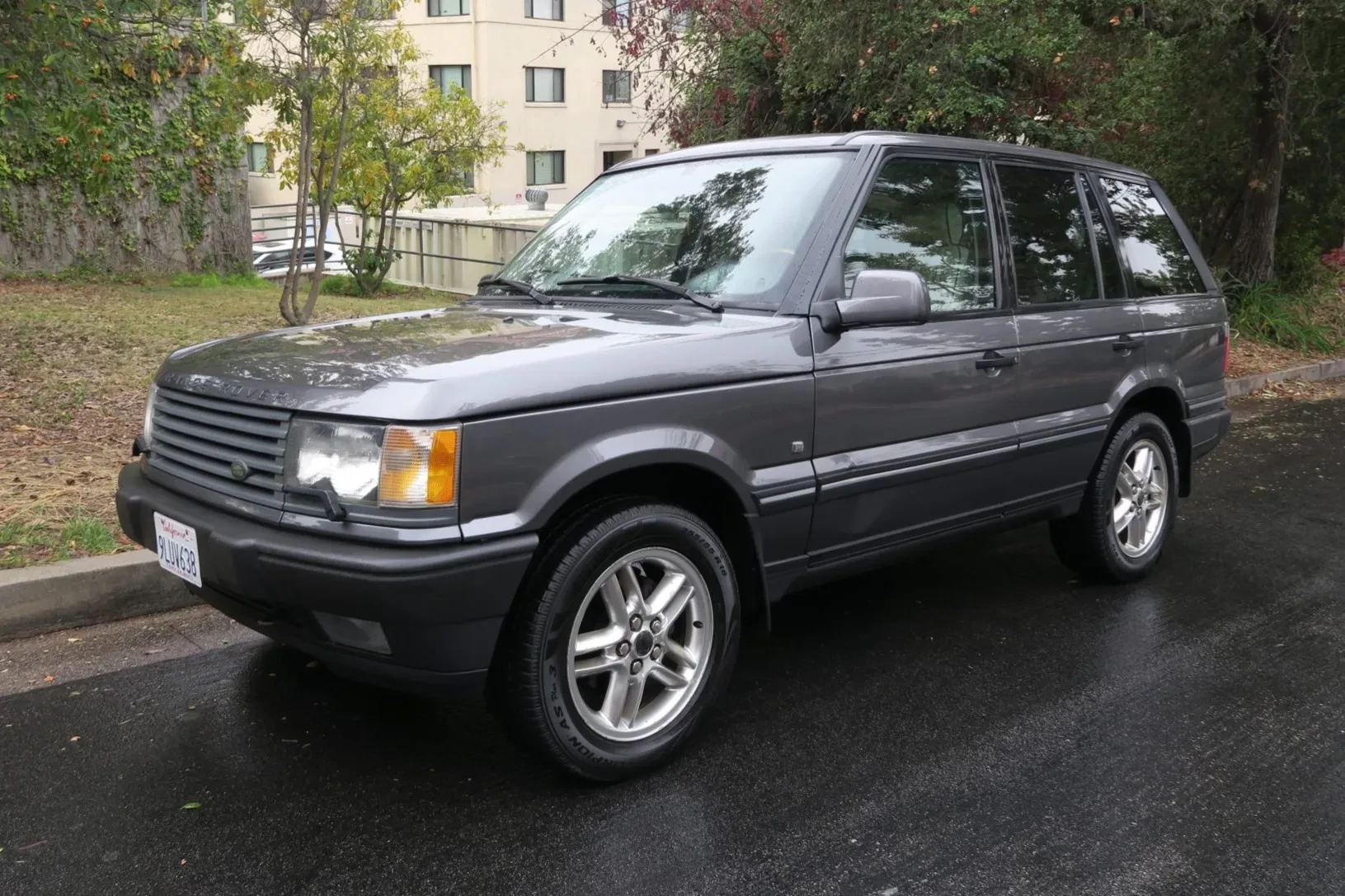 2002 Land Rover Range Rover 4.6 HSE VIN SALPM16432A467034 | Hagerty ...