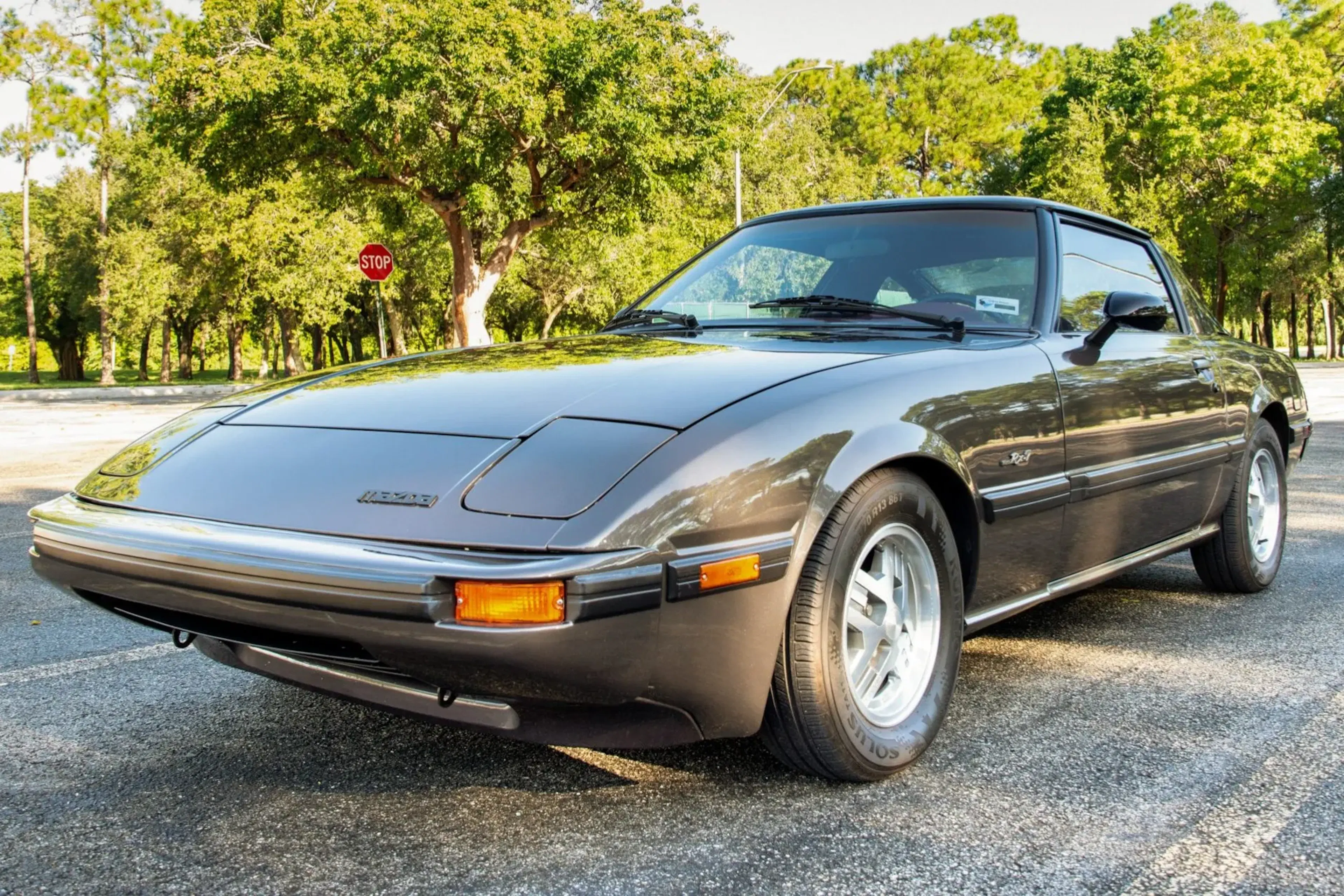 1983 Mazda RX-7 VIN JM1FB3312D0732520 | Hagerty Valuation Tools®