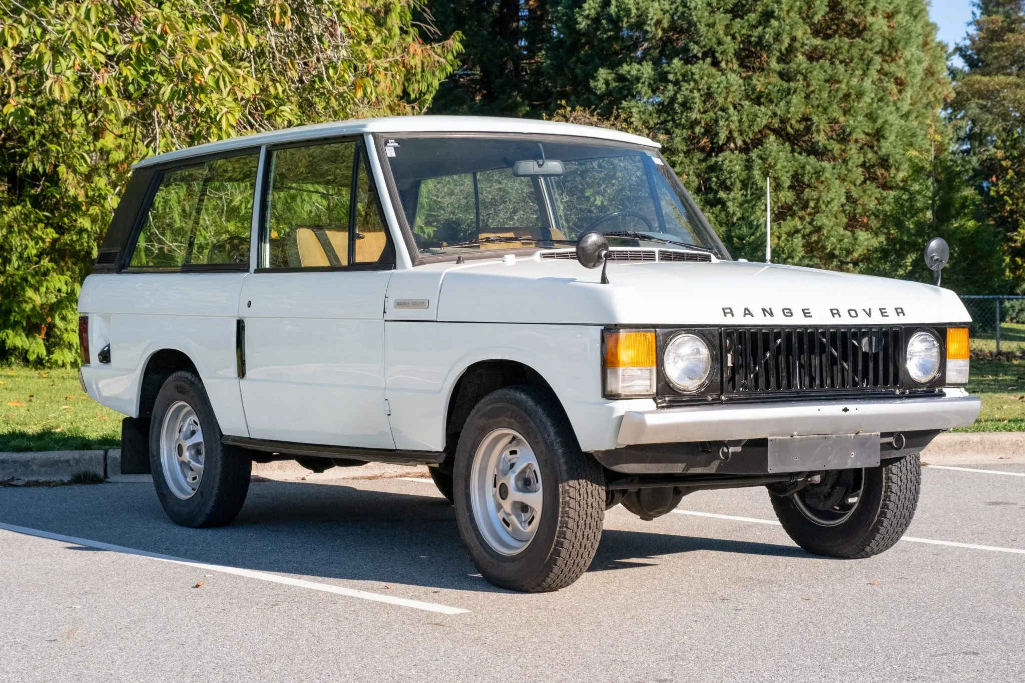 1978 Land Rover Range Rover VIN 35941811F | Hagerty Valuation Tools