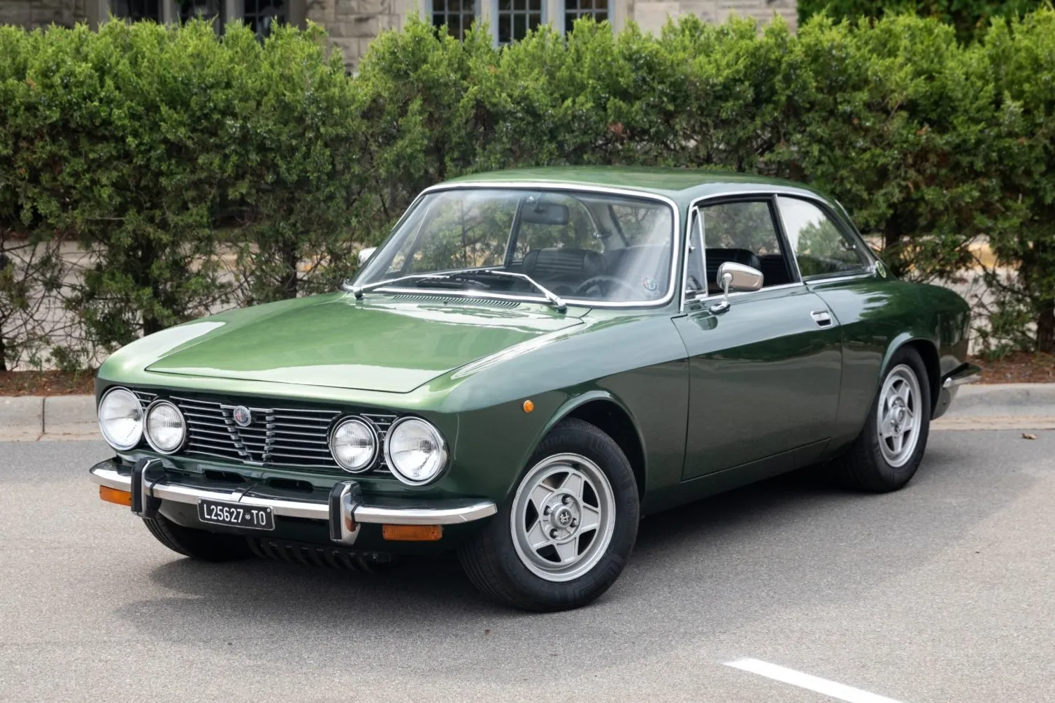 1974 Alfa Romeo 2000 GTV VIN AR3023216 | Hagerty Valuation Tools