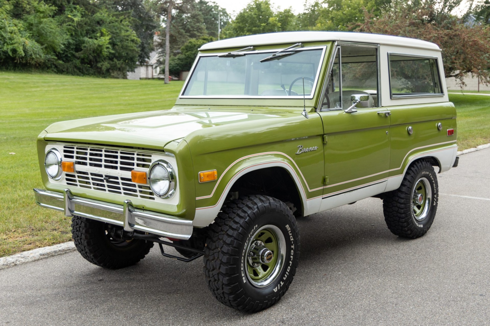 Custom 1974 Ford Bronco Listed for $300,000 USD