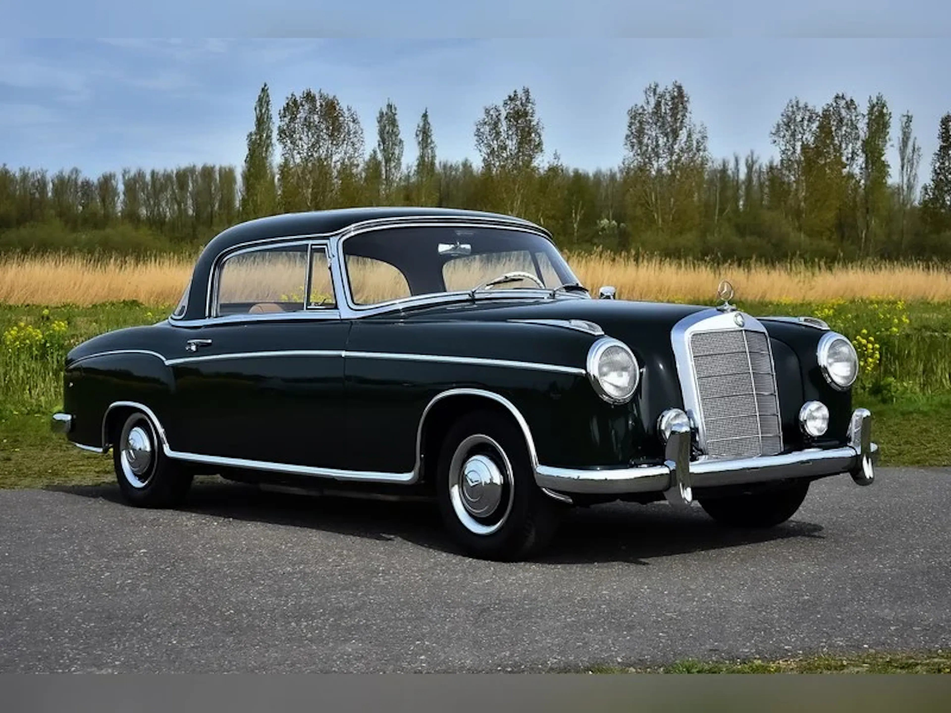 1960 Mercedes-Benz 220SEb 2026-05-06